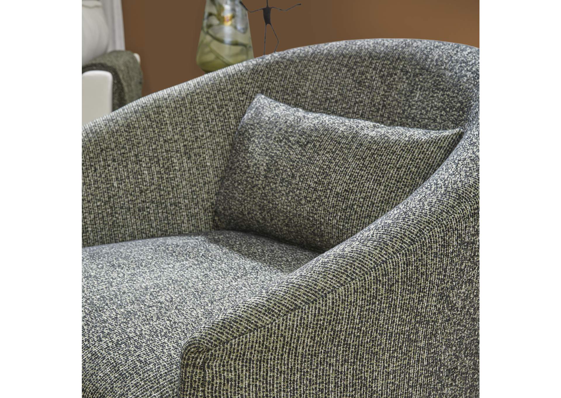 Benjamin Swivel Chair image 7