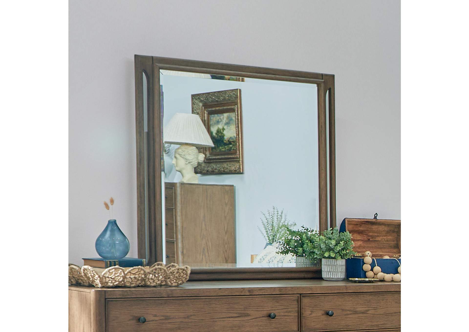 Verona Mirror image 4