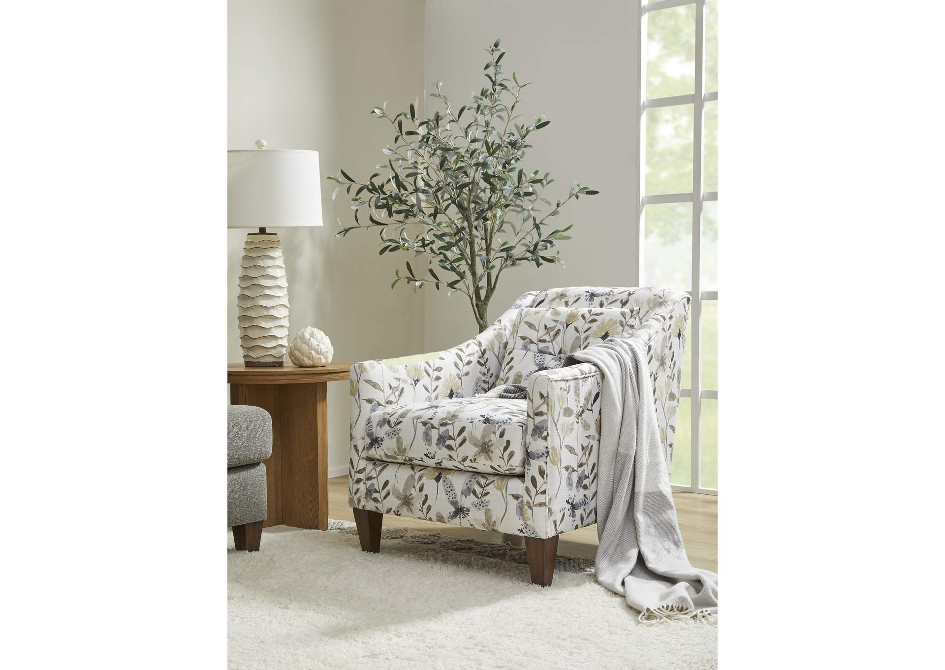 Skylar Chair image 6