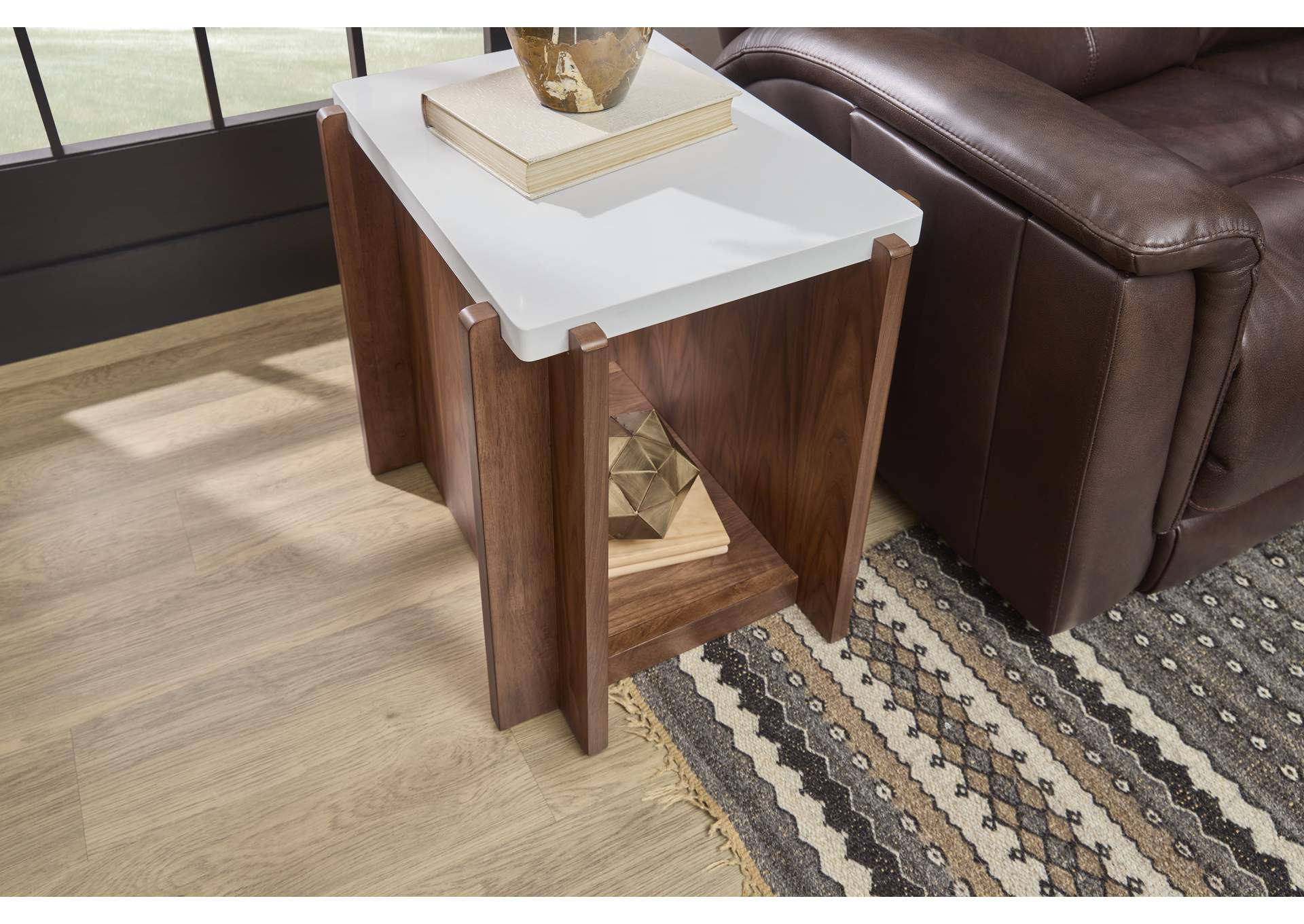 Lincoln End Table image 7