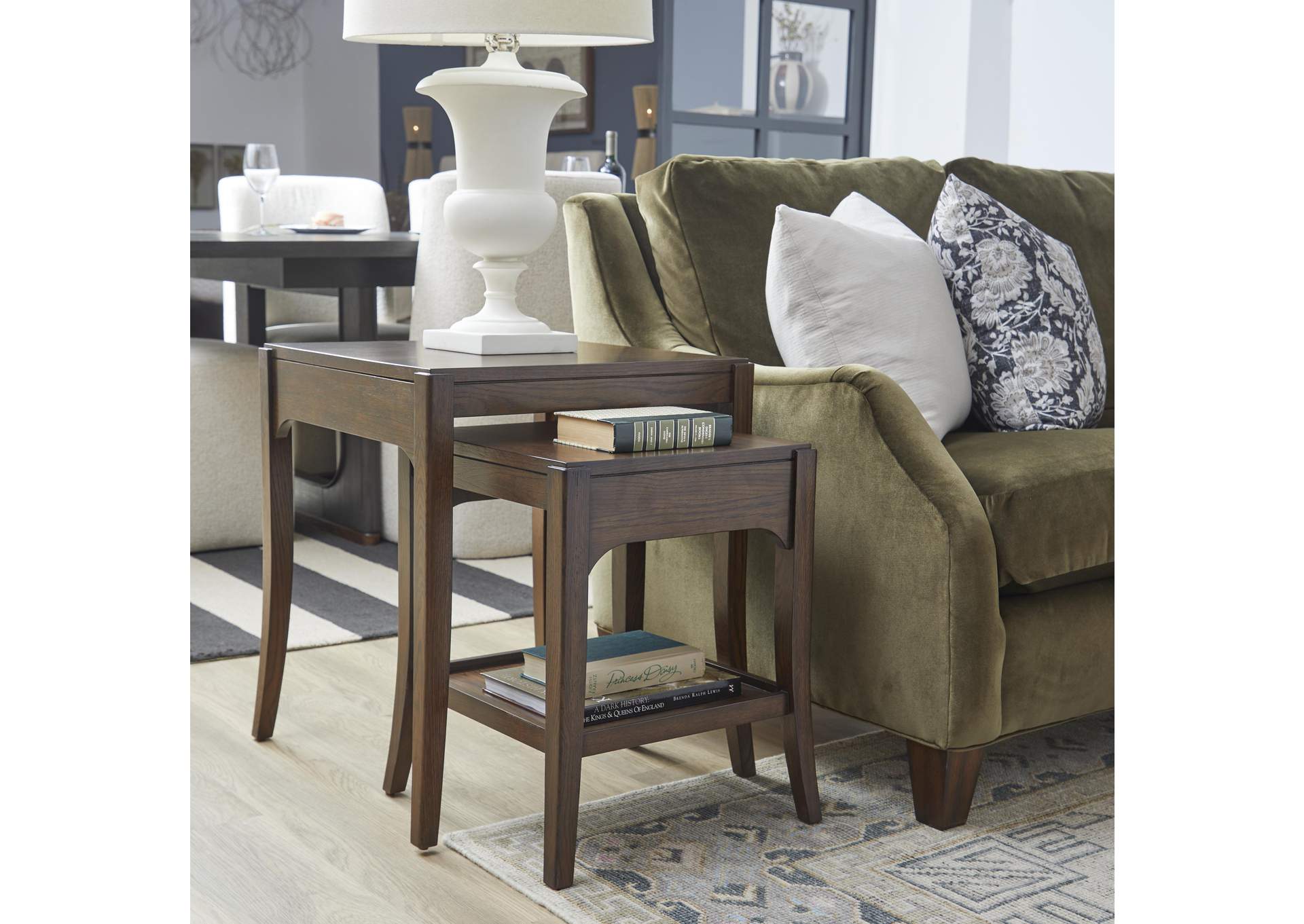 Sylvie Short Bunching Table image 5