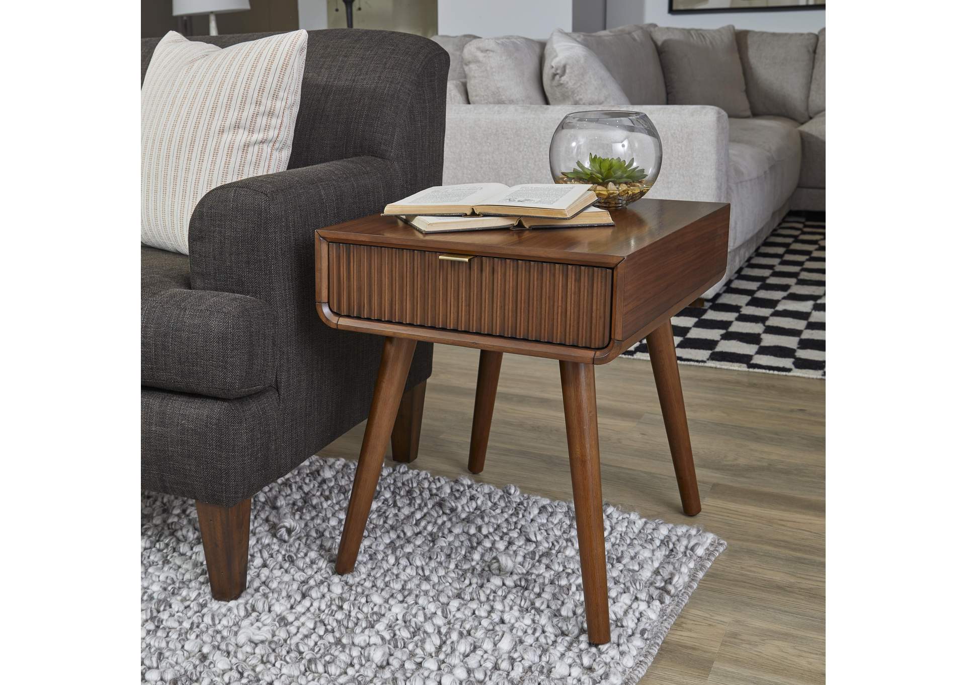 Ludwig End Table image 5