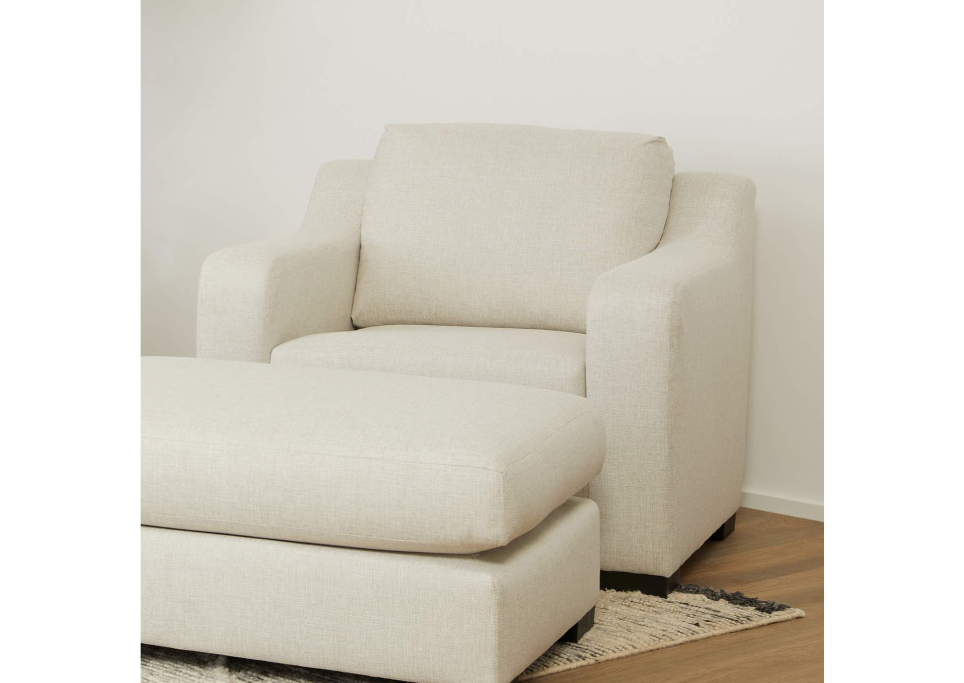 Quinn Chair image 9