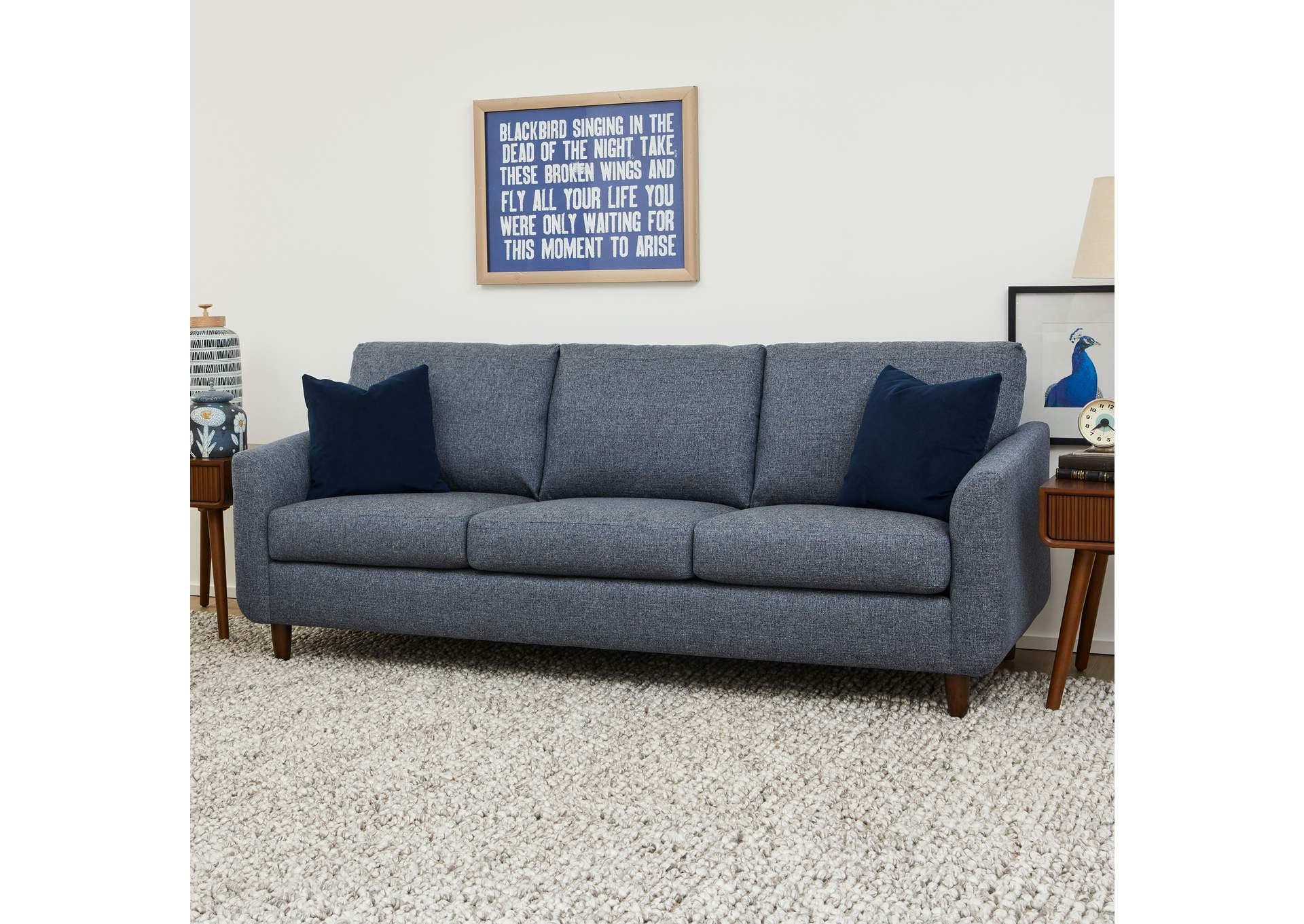 Mia Sofa image 10