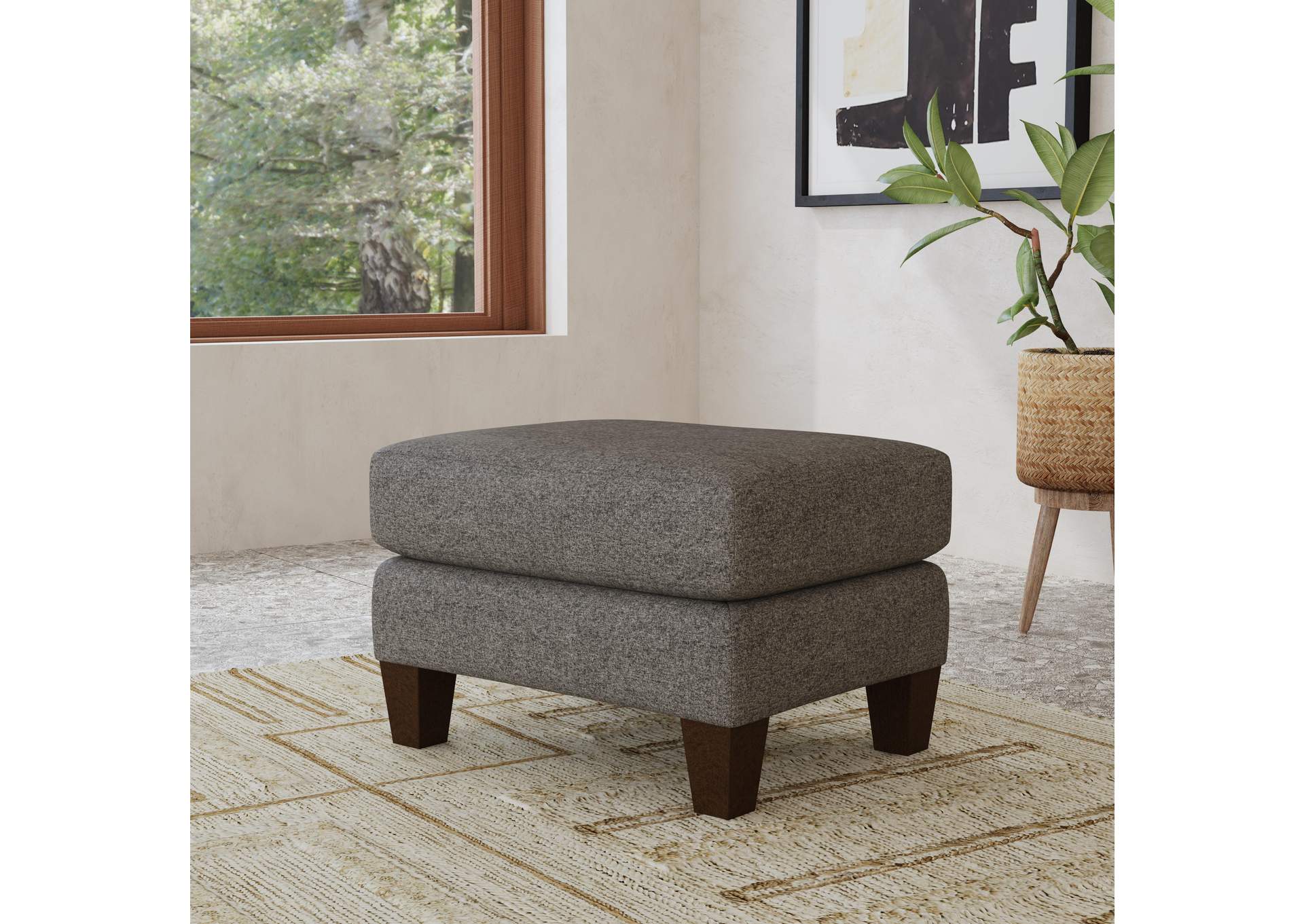 Lloyd Ottoman image 12
