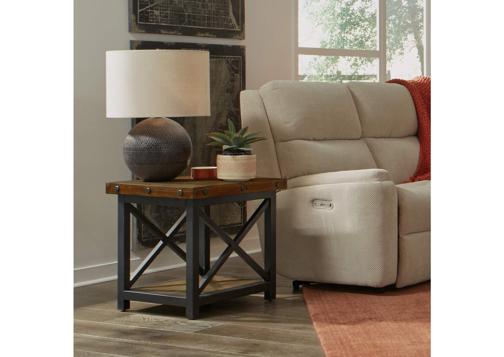 Carpenter End Table image 4