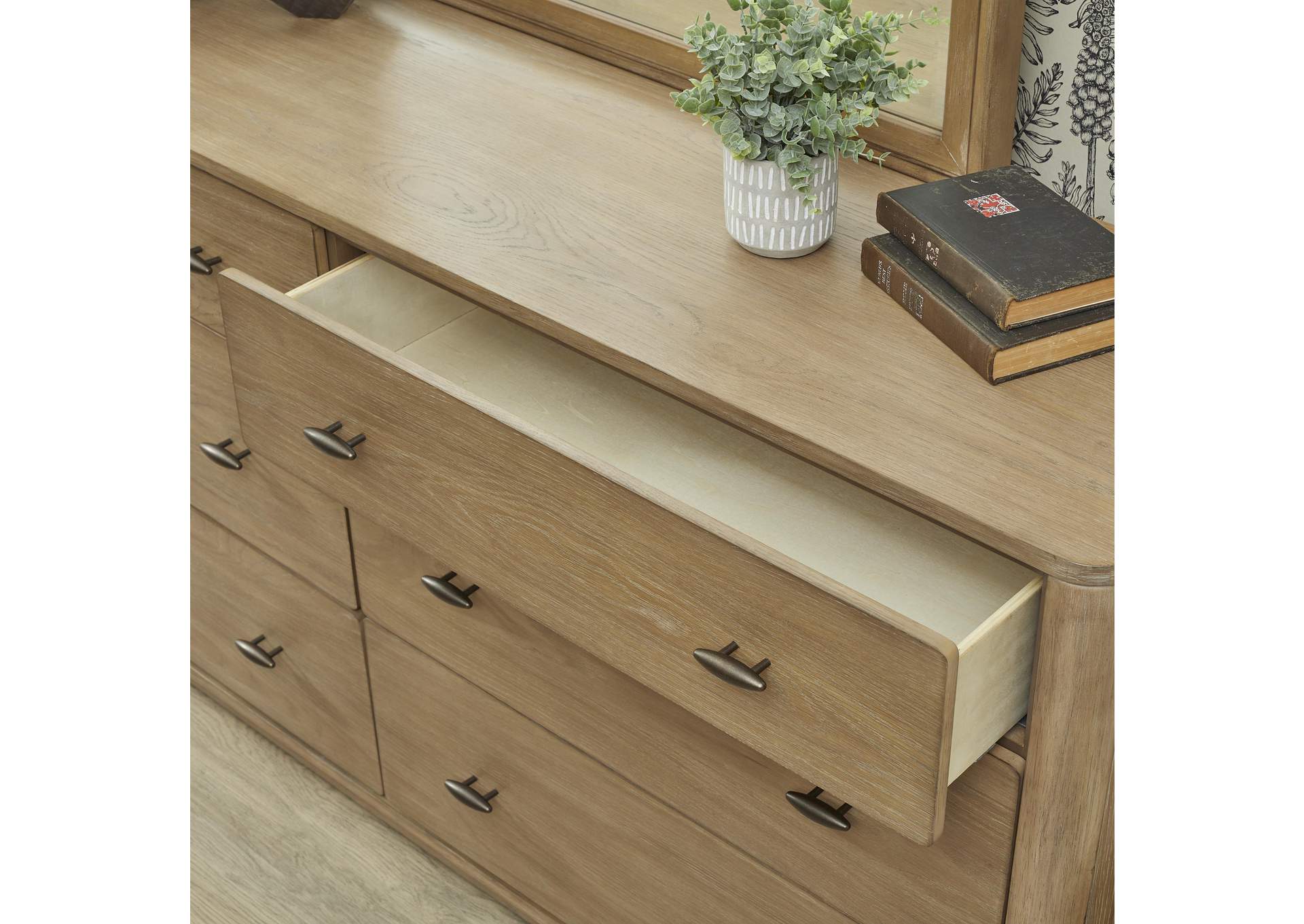 Normandy Dresser image 7