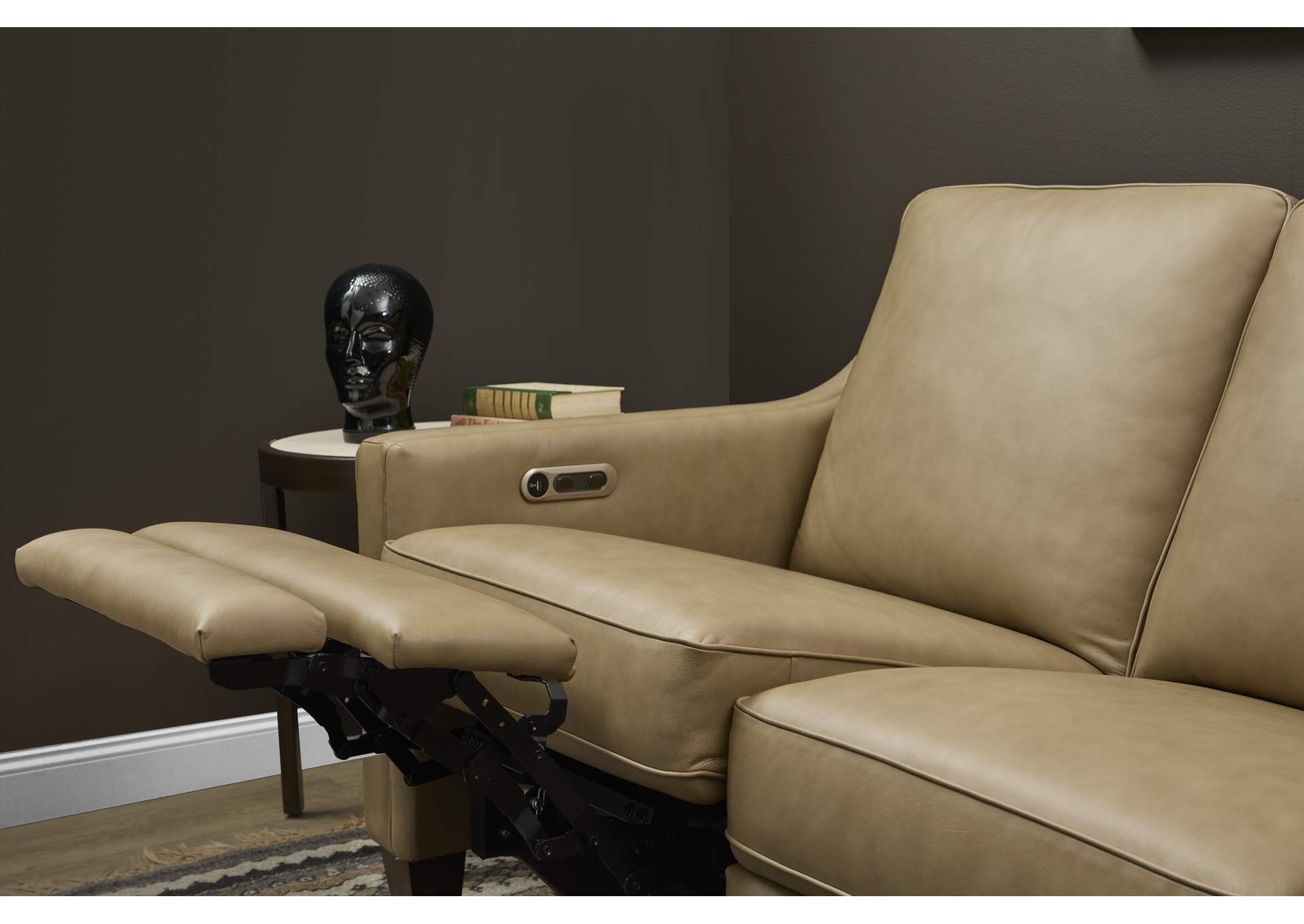 Finley Power Inclining Sofa image 13
