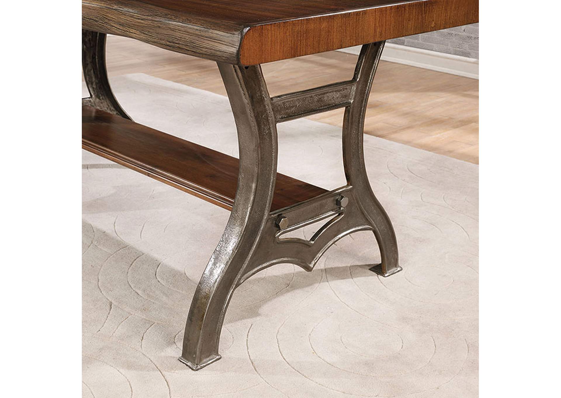 Leann Bench image 6
