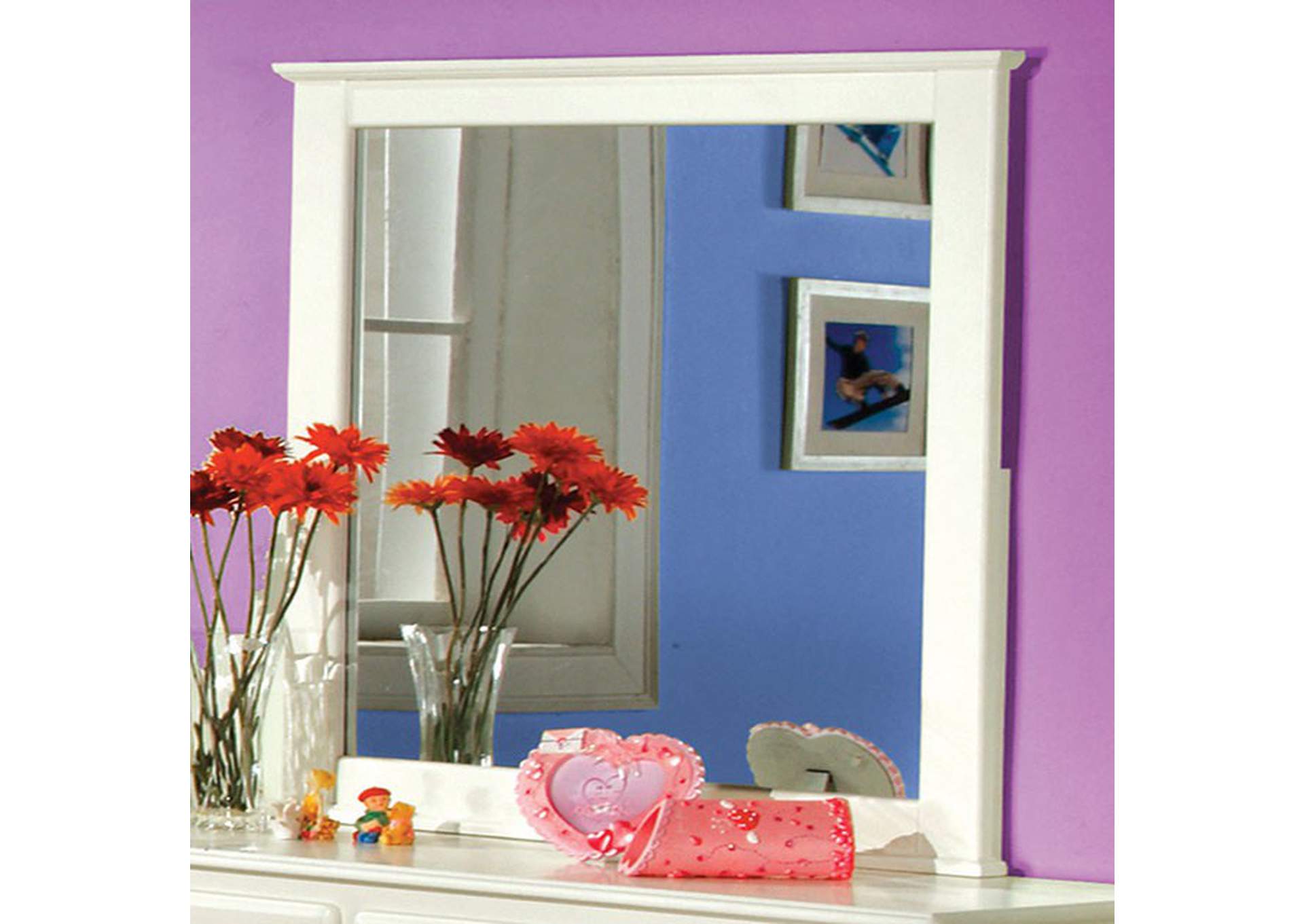 Bella Mirror image 1