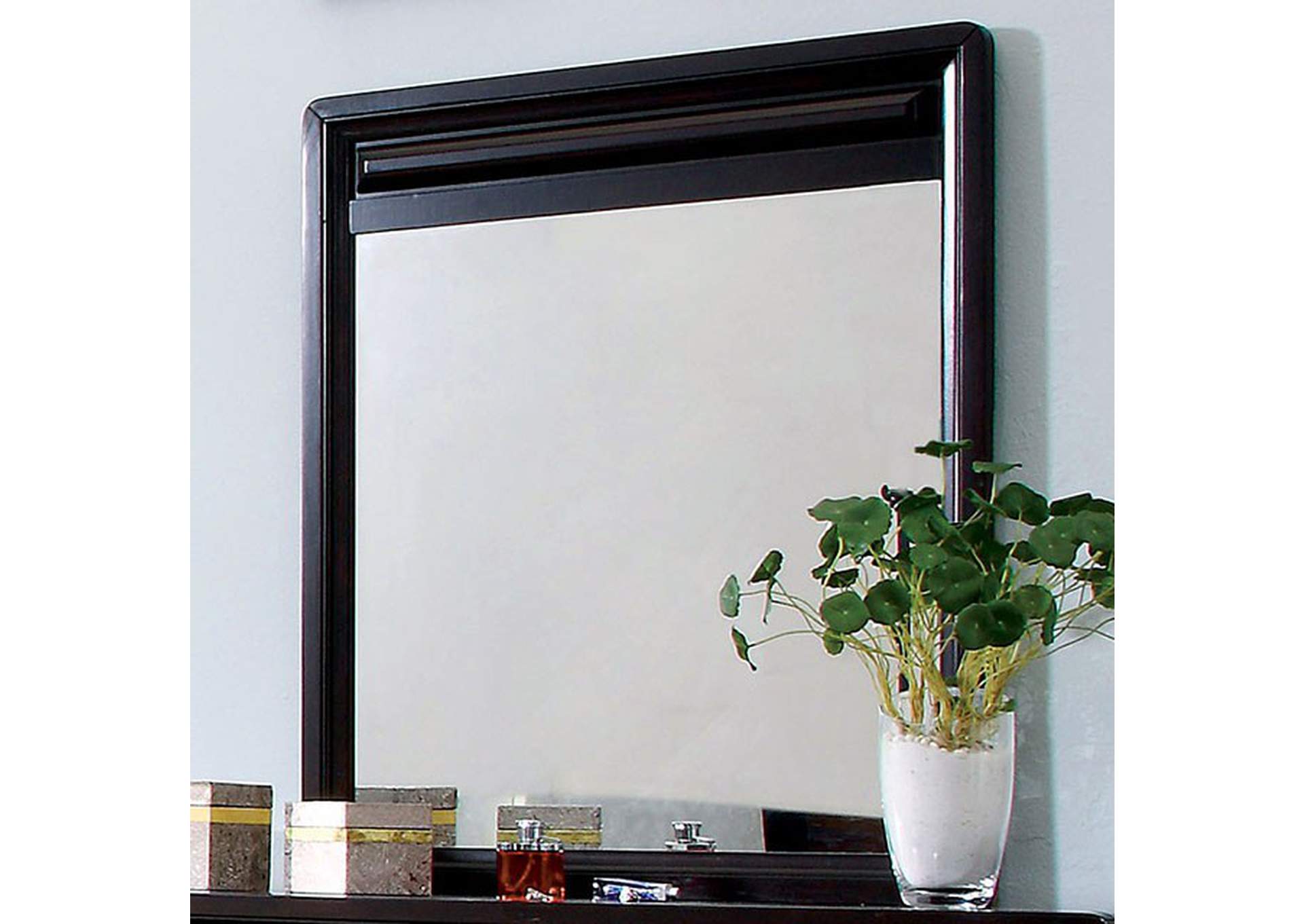 Winsor Mirror