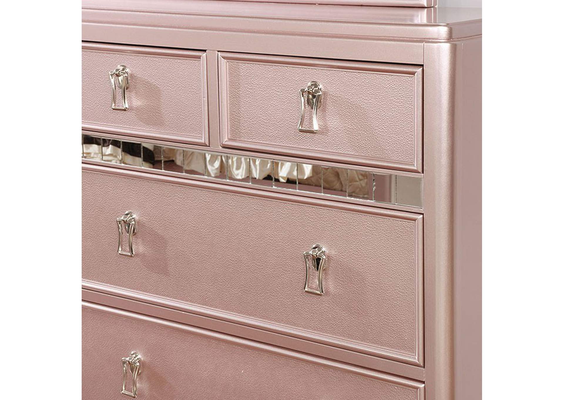 Avior Dresser