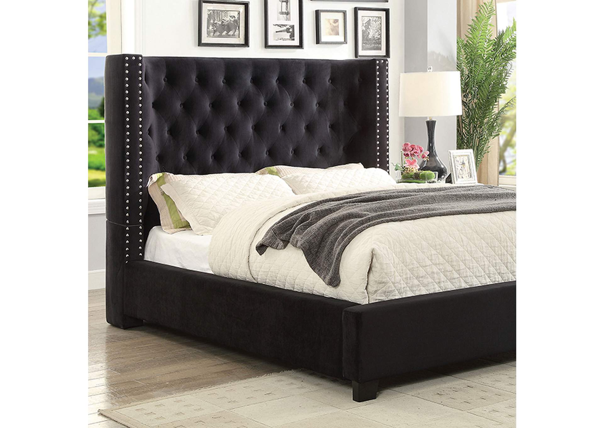 Carley Bed