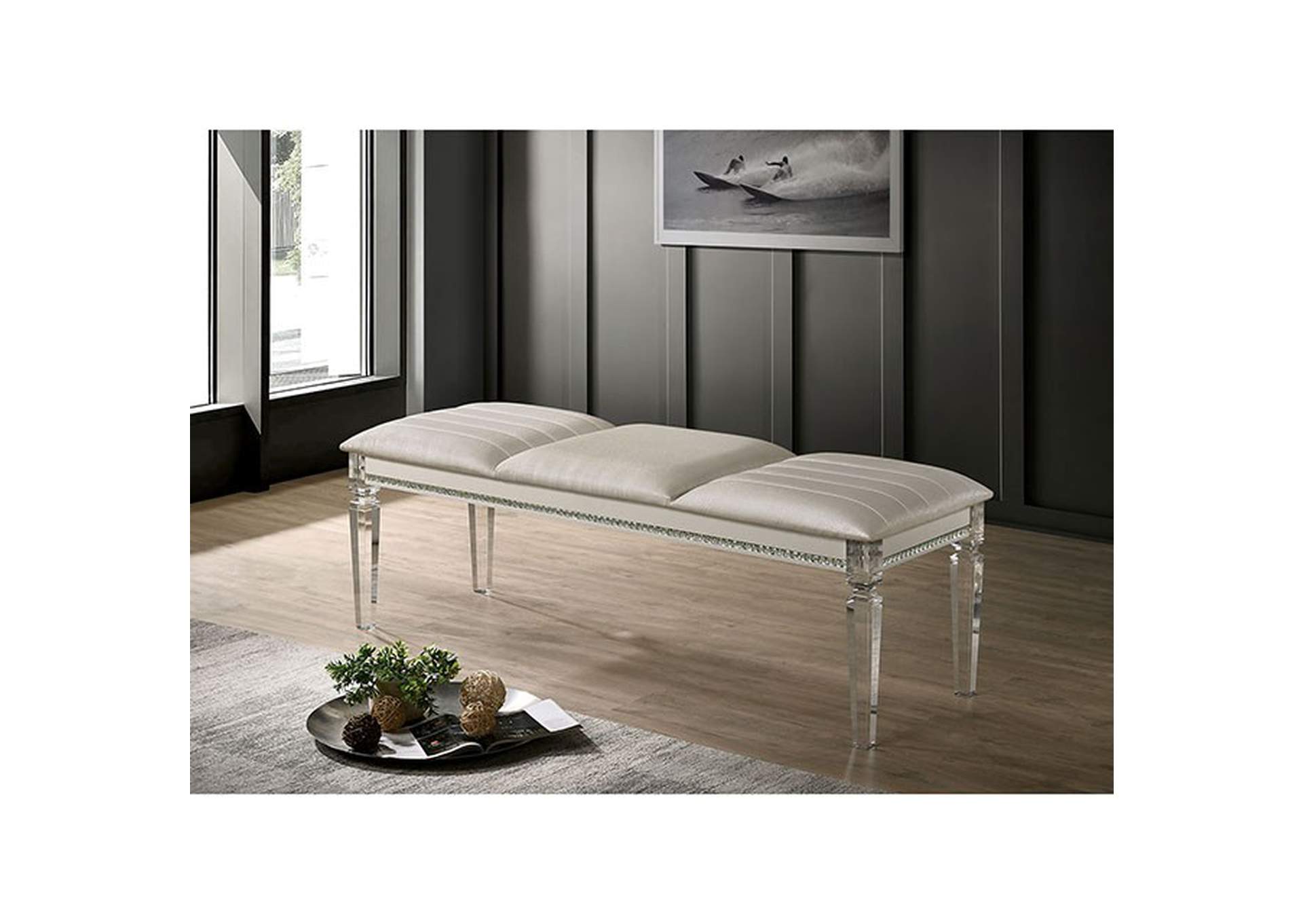 Maddie Bench