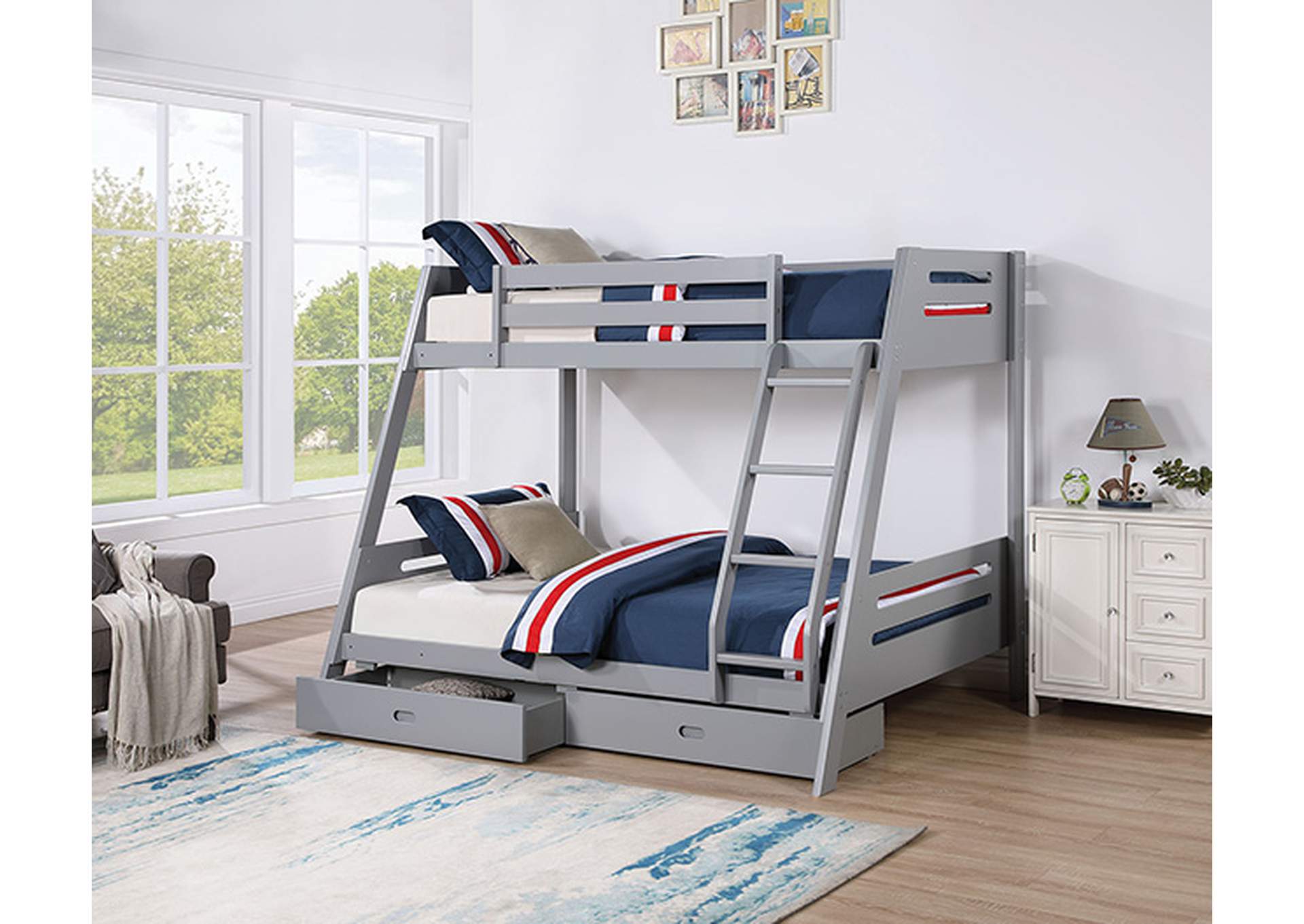 Emilee Twin/Full Bunk Bed image 3