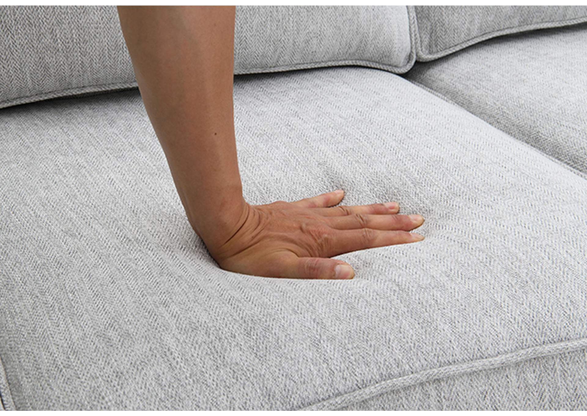 Enea Loveseat image 5