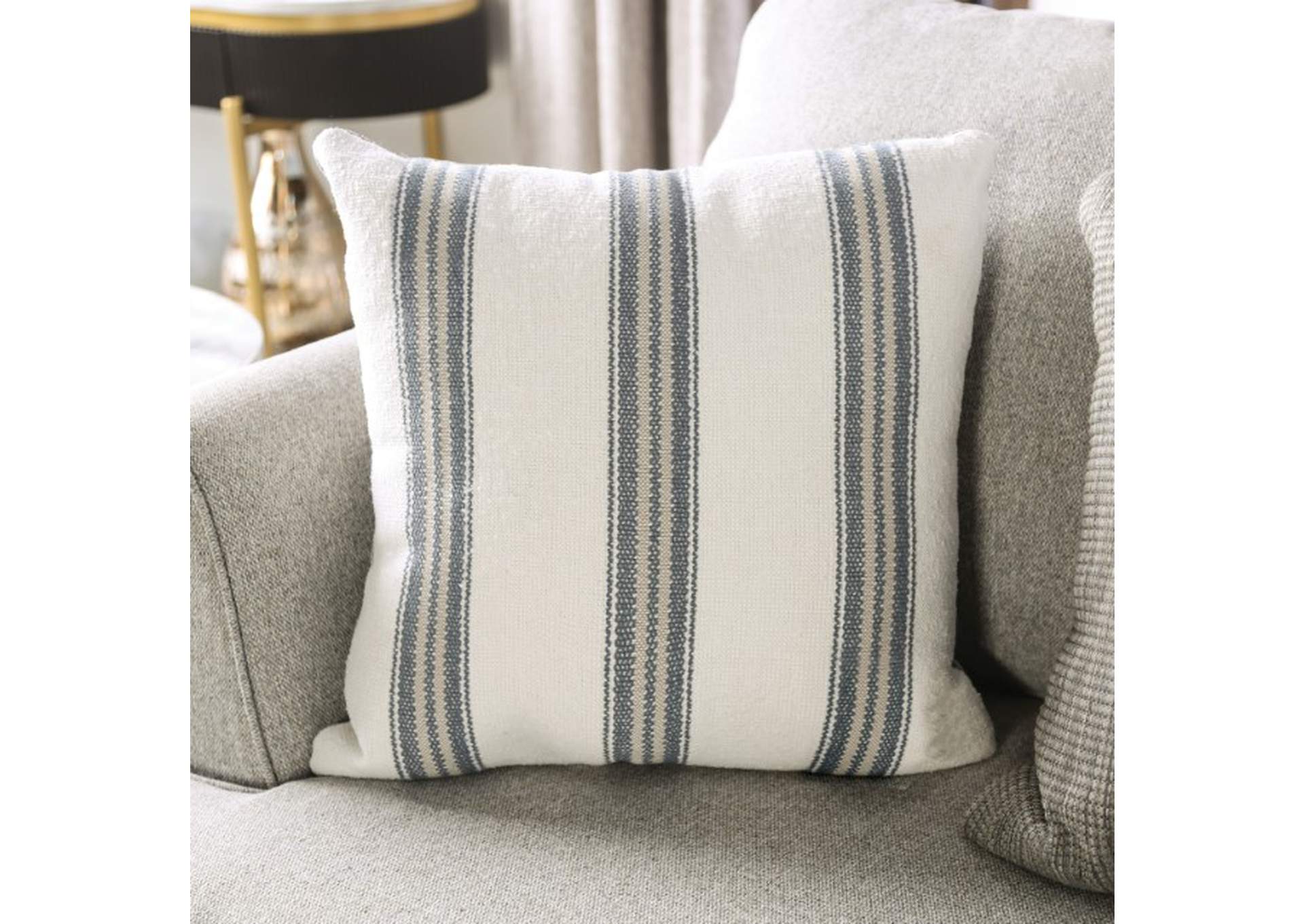 Ealing Loveseat