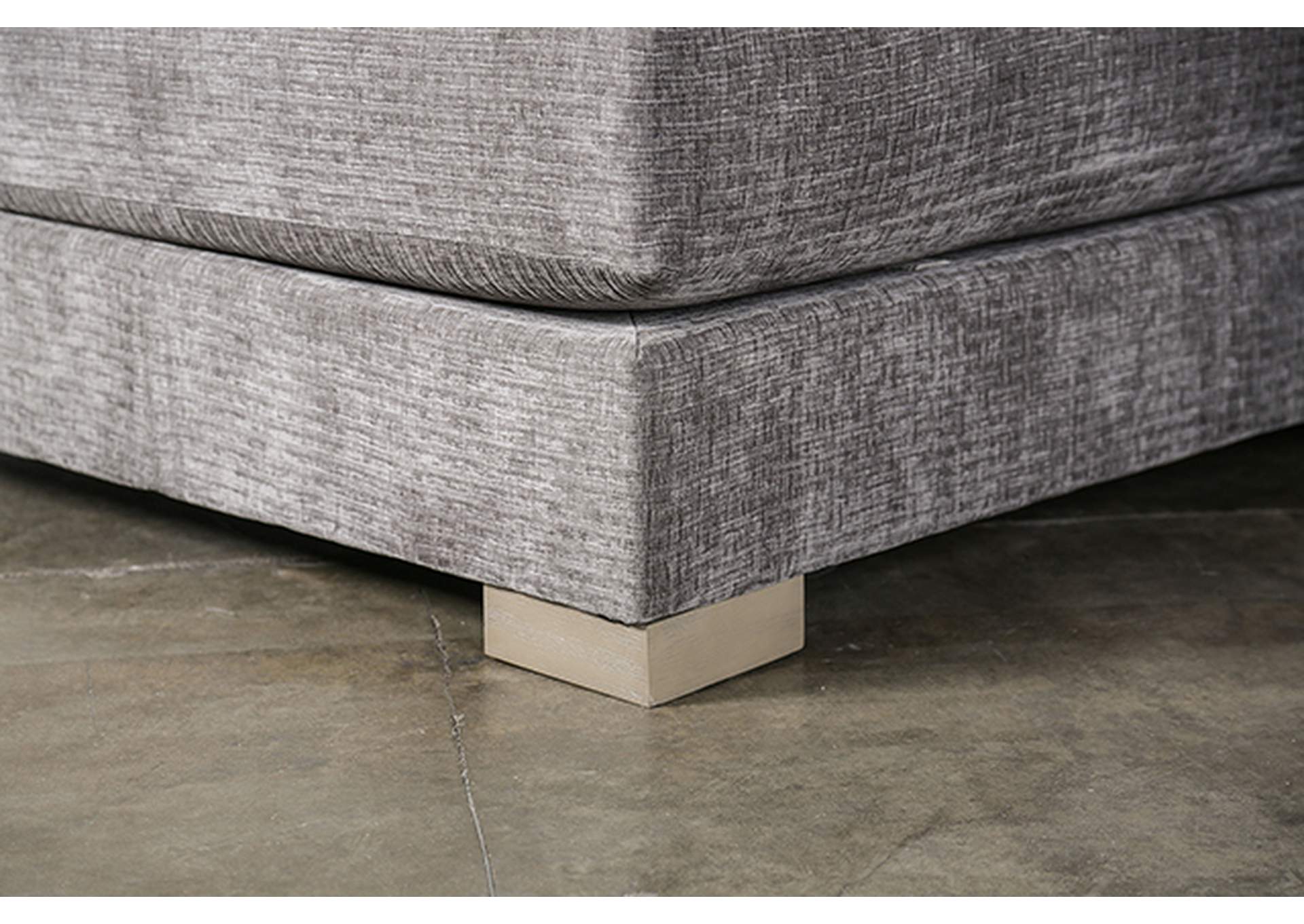 Artesia Sectional image 8