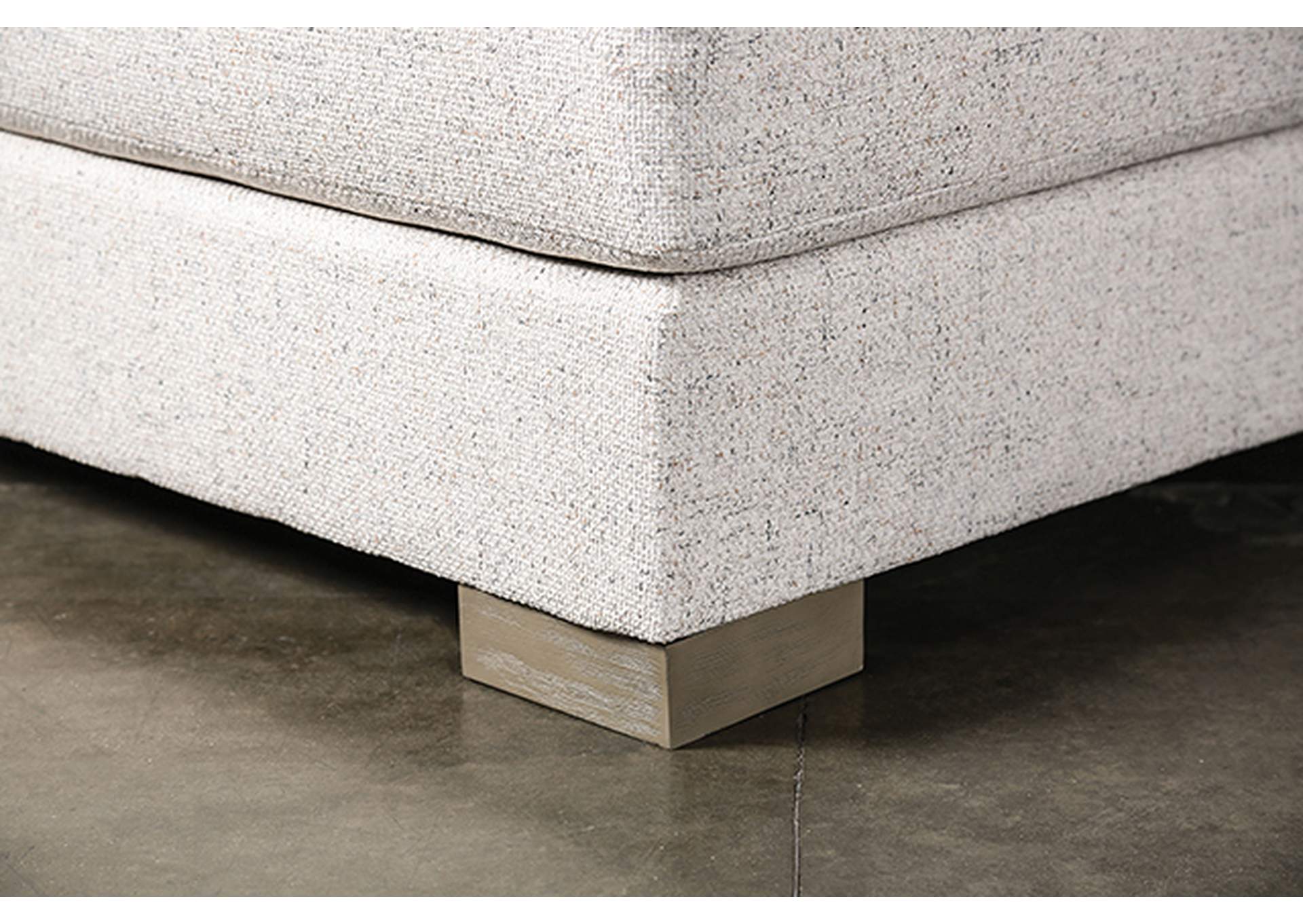 Alameda Sectional image 7