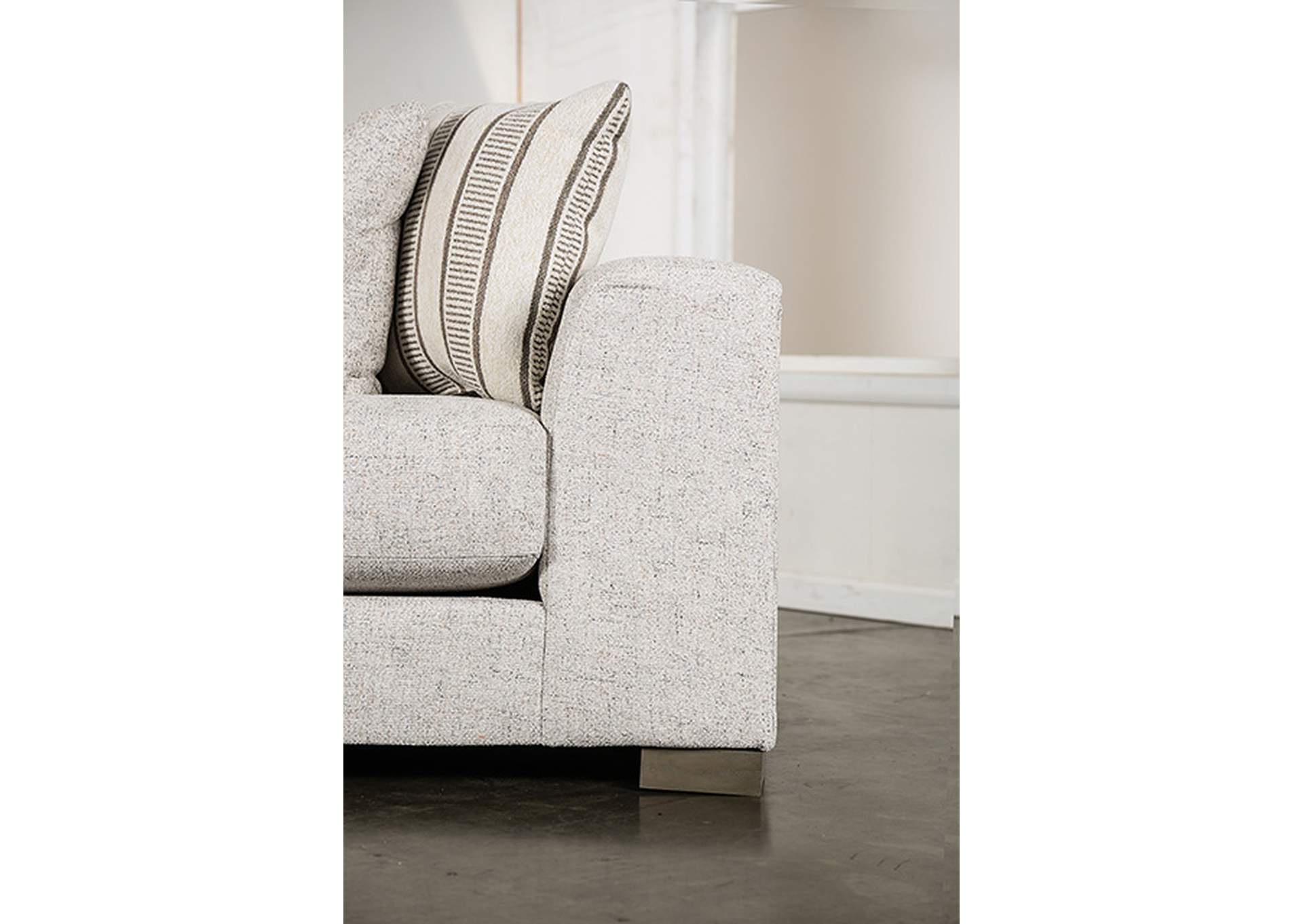 Alameda Sectional image 8