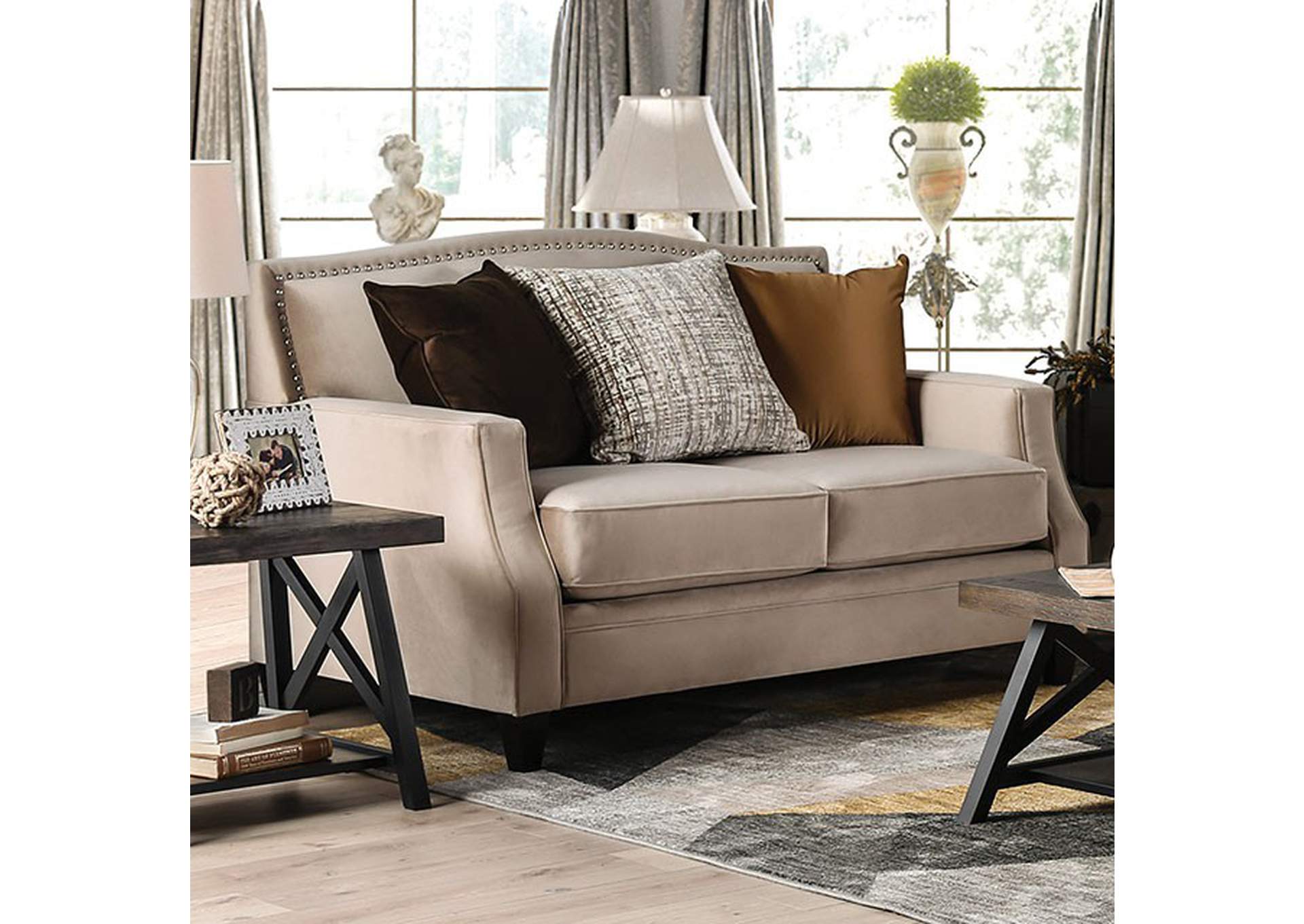 Camilla Love Seat
