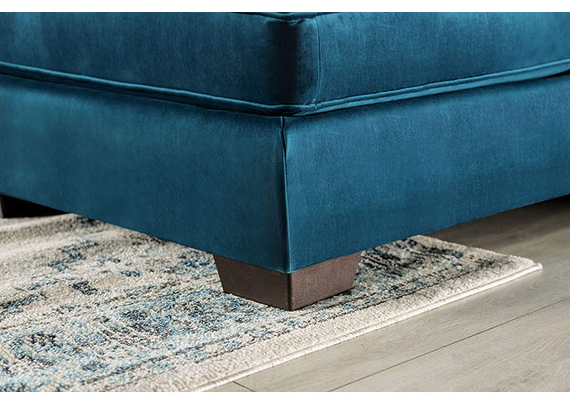 Peregrine Sectional