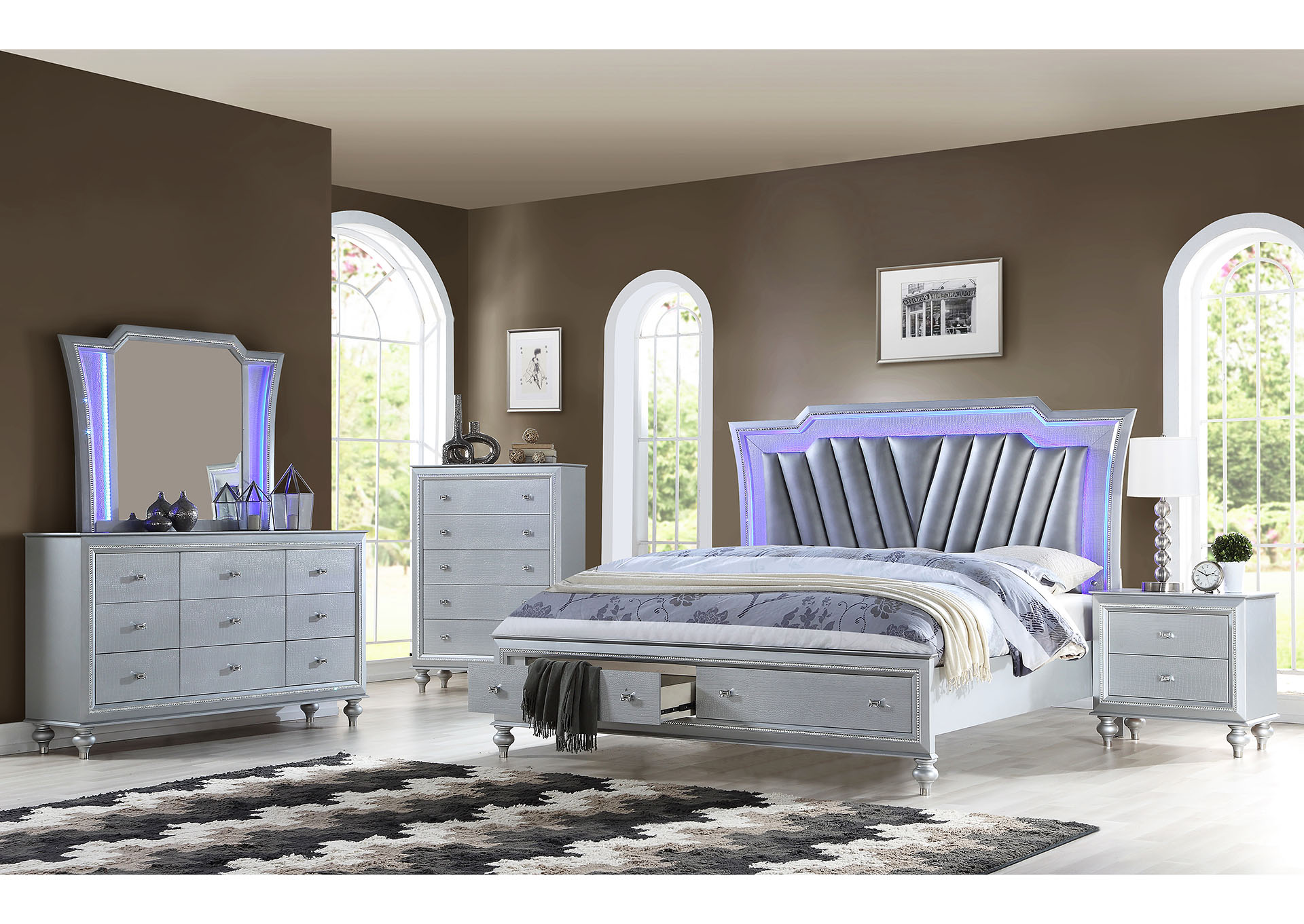 Amber Silver King 5 Piece Bedroom Set King Bed Dresser 1 Nightstand Mirror