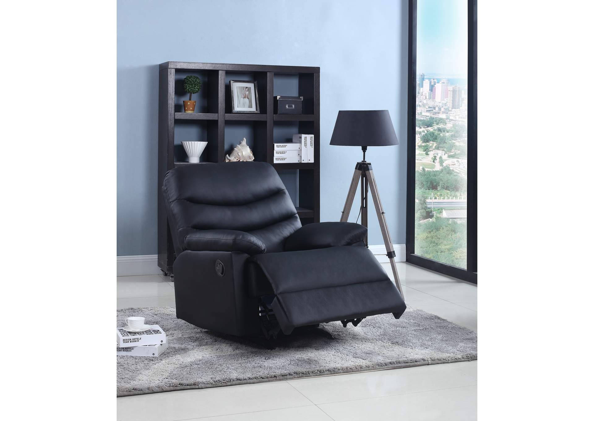 U700K Black Recliner image 1