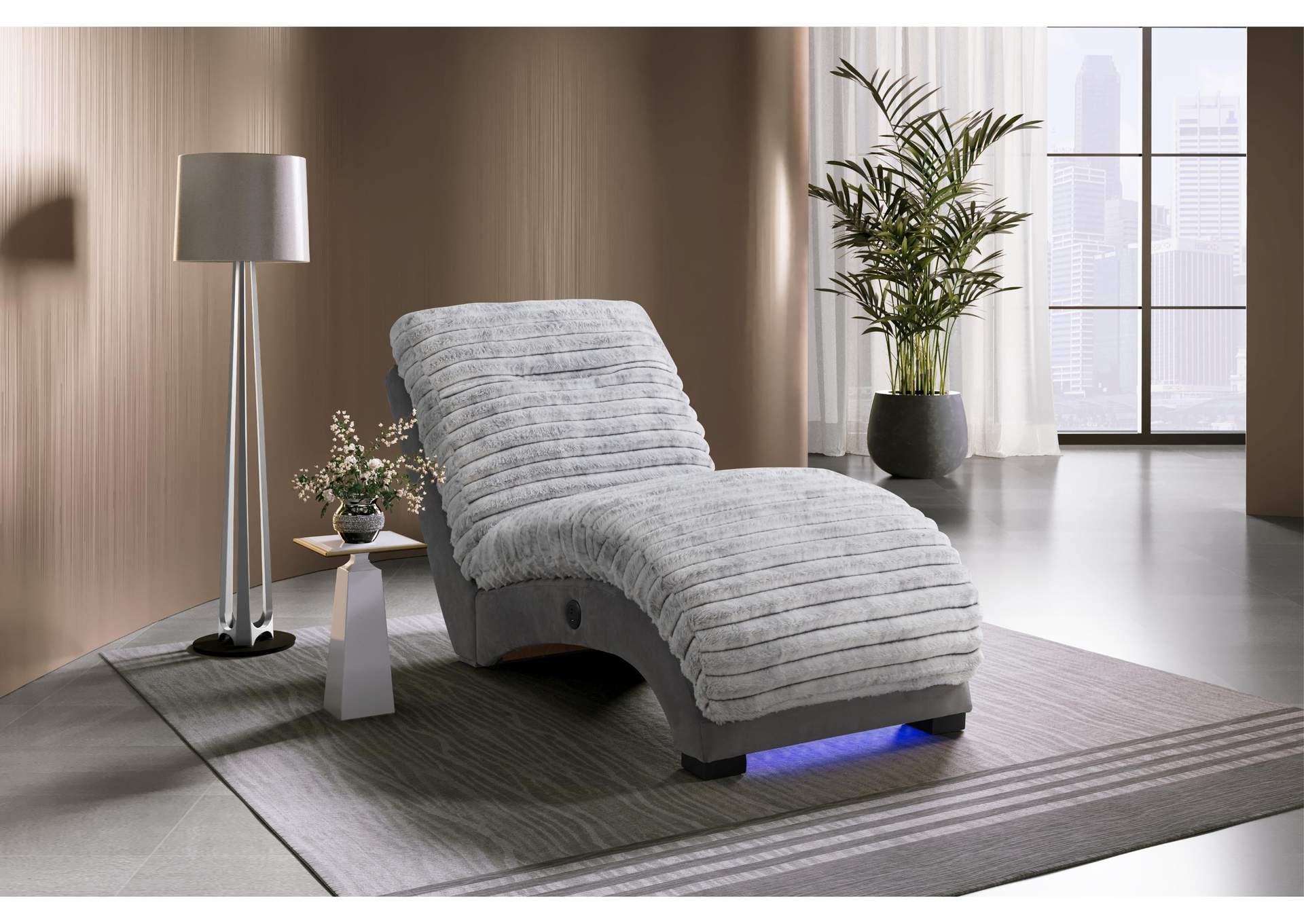 DOMINIC NICKEL - GREY 36 LONG CHAIR WITH USB image 1