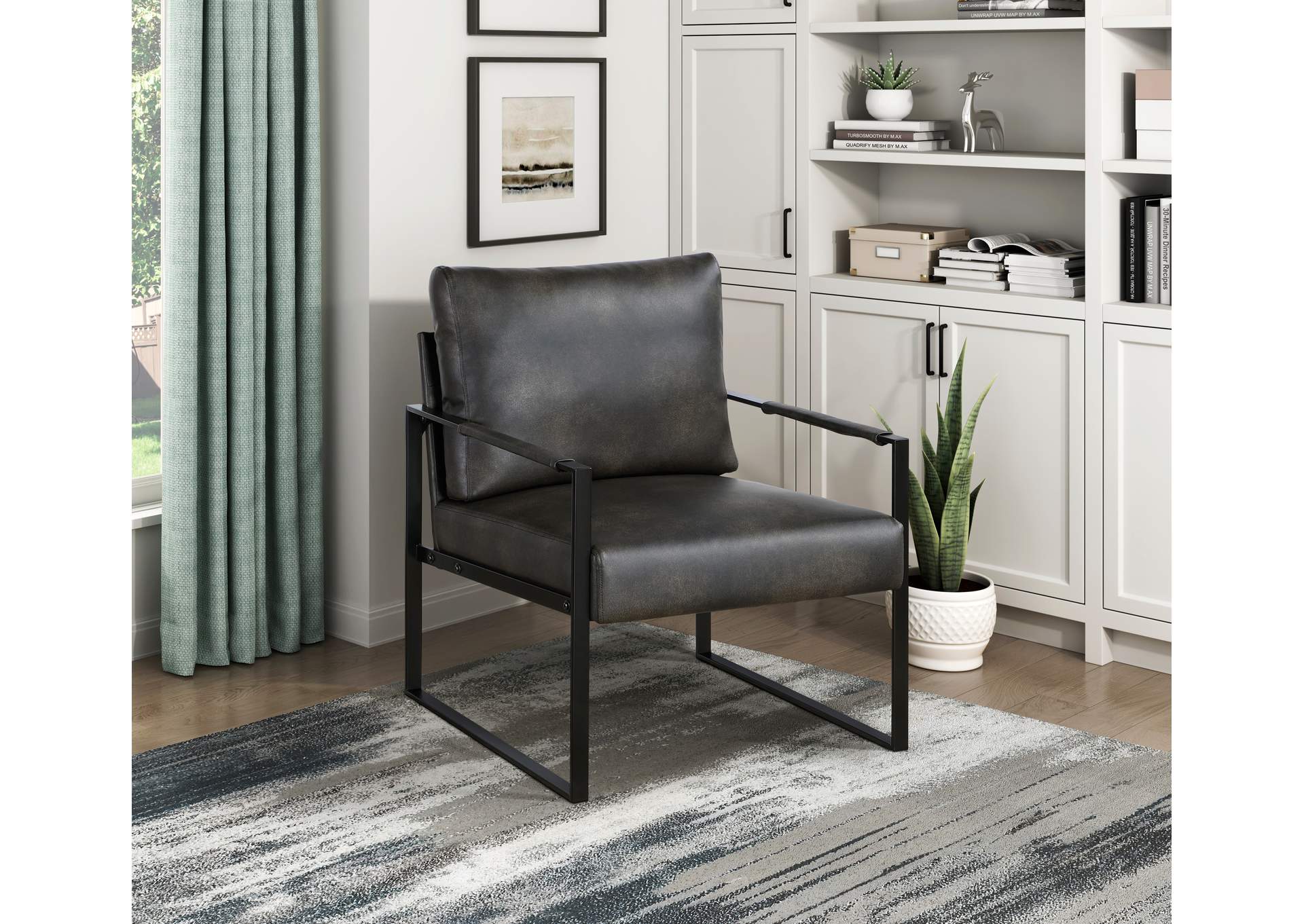 Accent Chair image 3