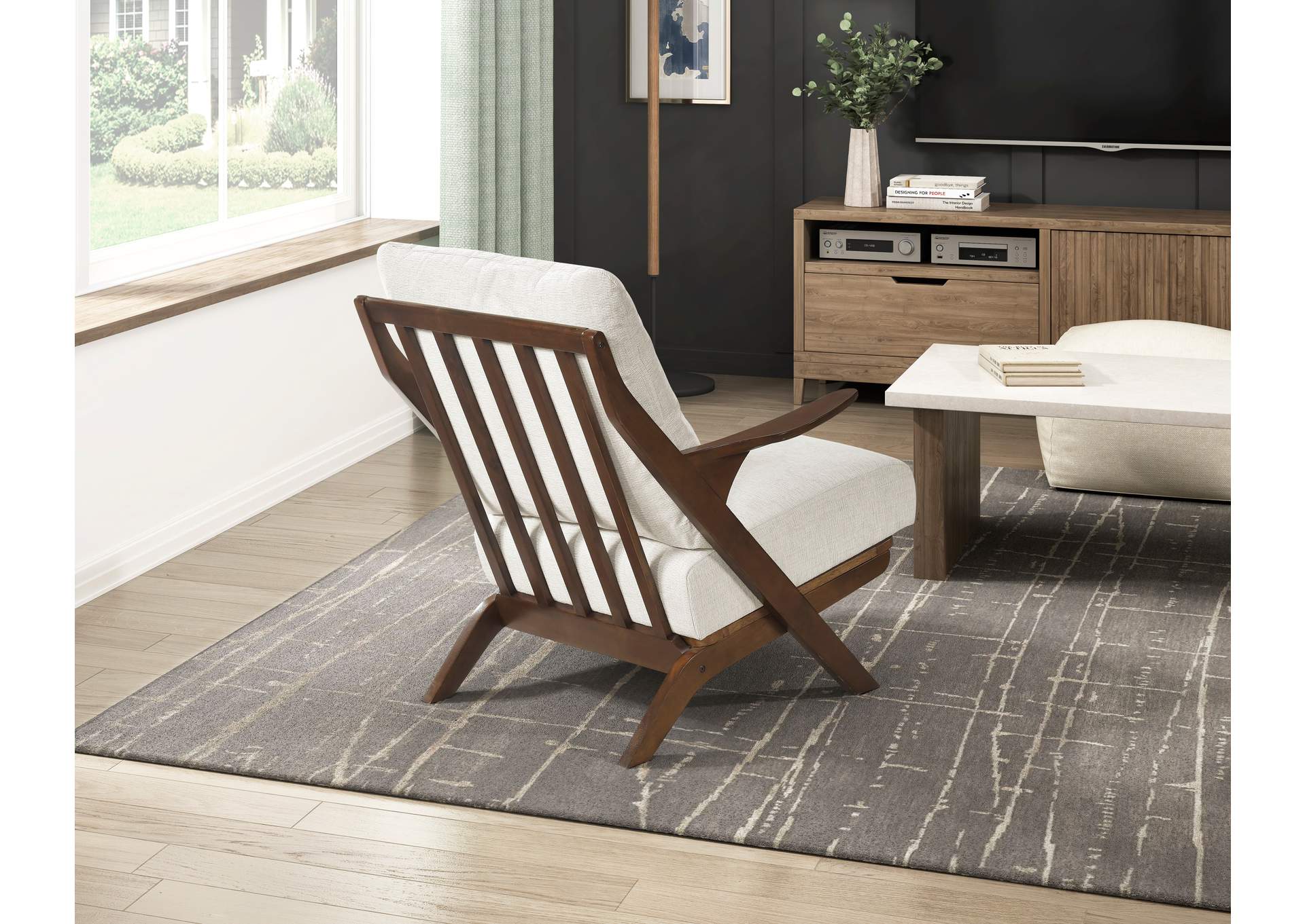 Accent Chair image 4