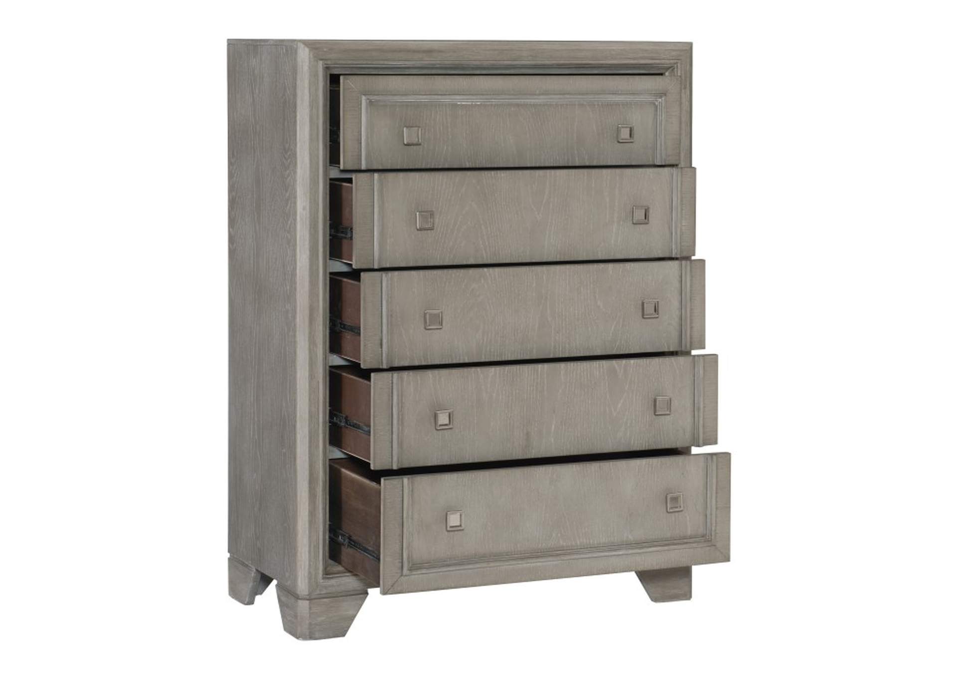 Colchester Chest image 3