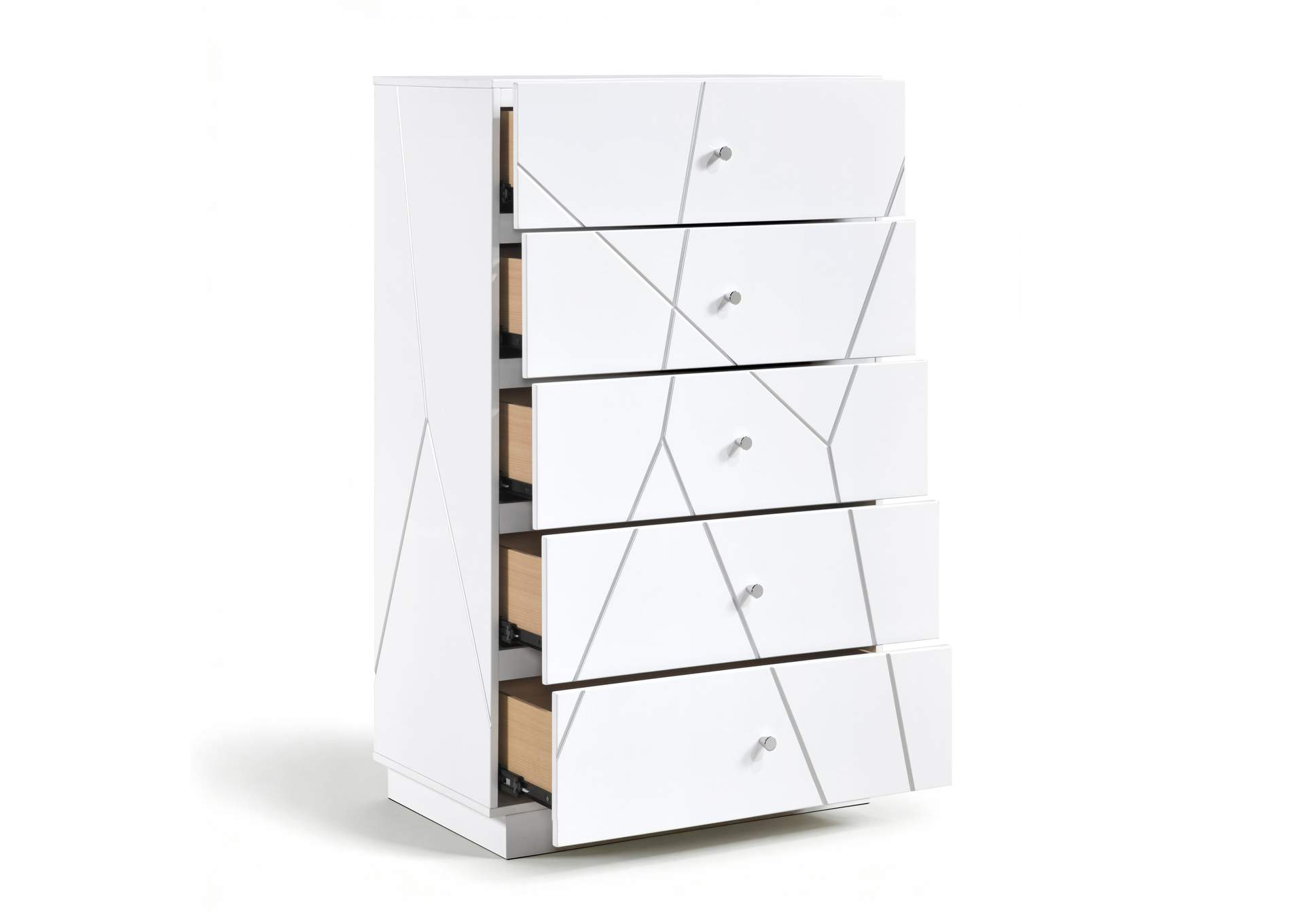 Orlo Chest image 9