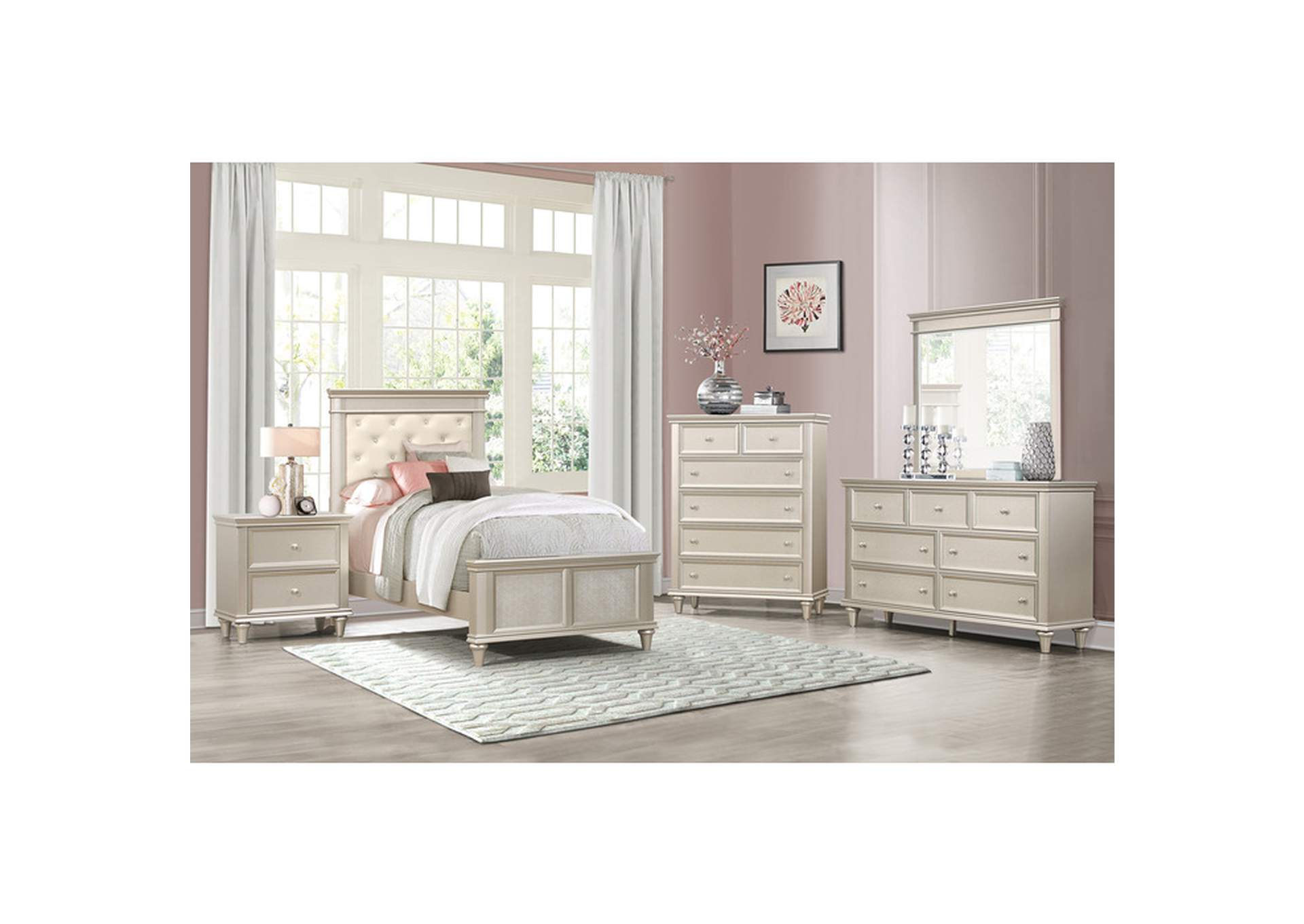 Celandine Chest