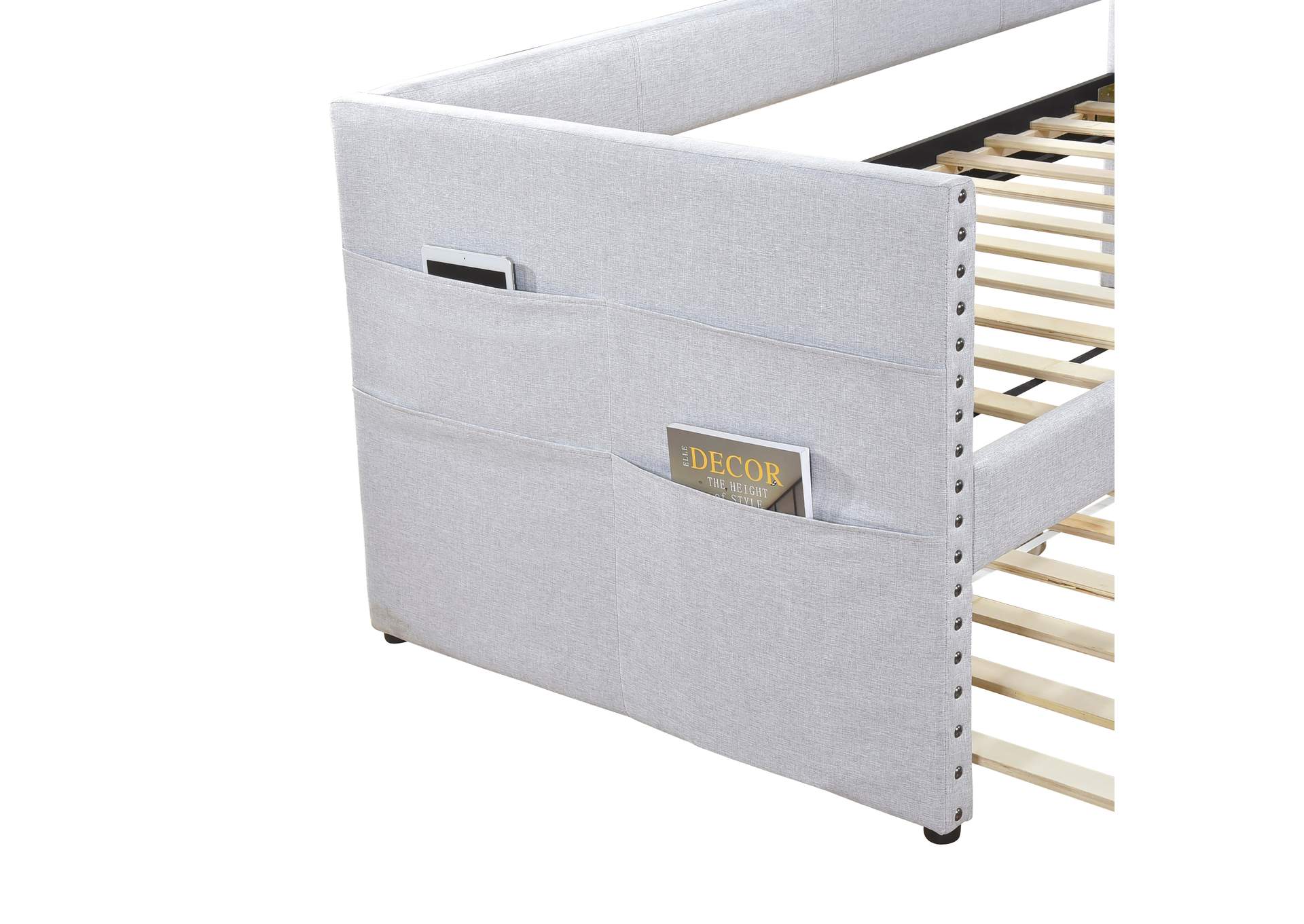 Daybed with Trundle image 3