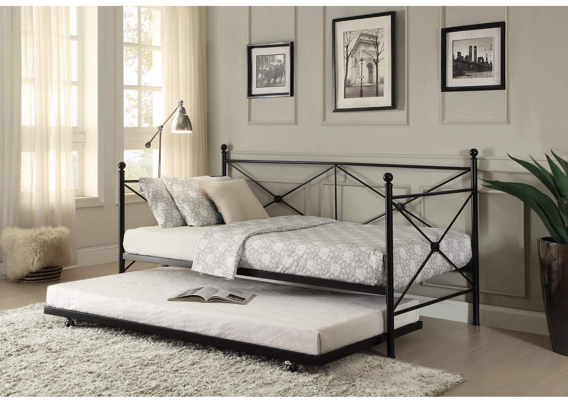 Jones Daybed with Trundle image 5