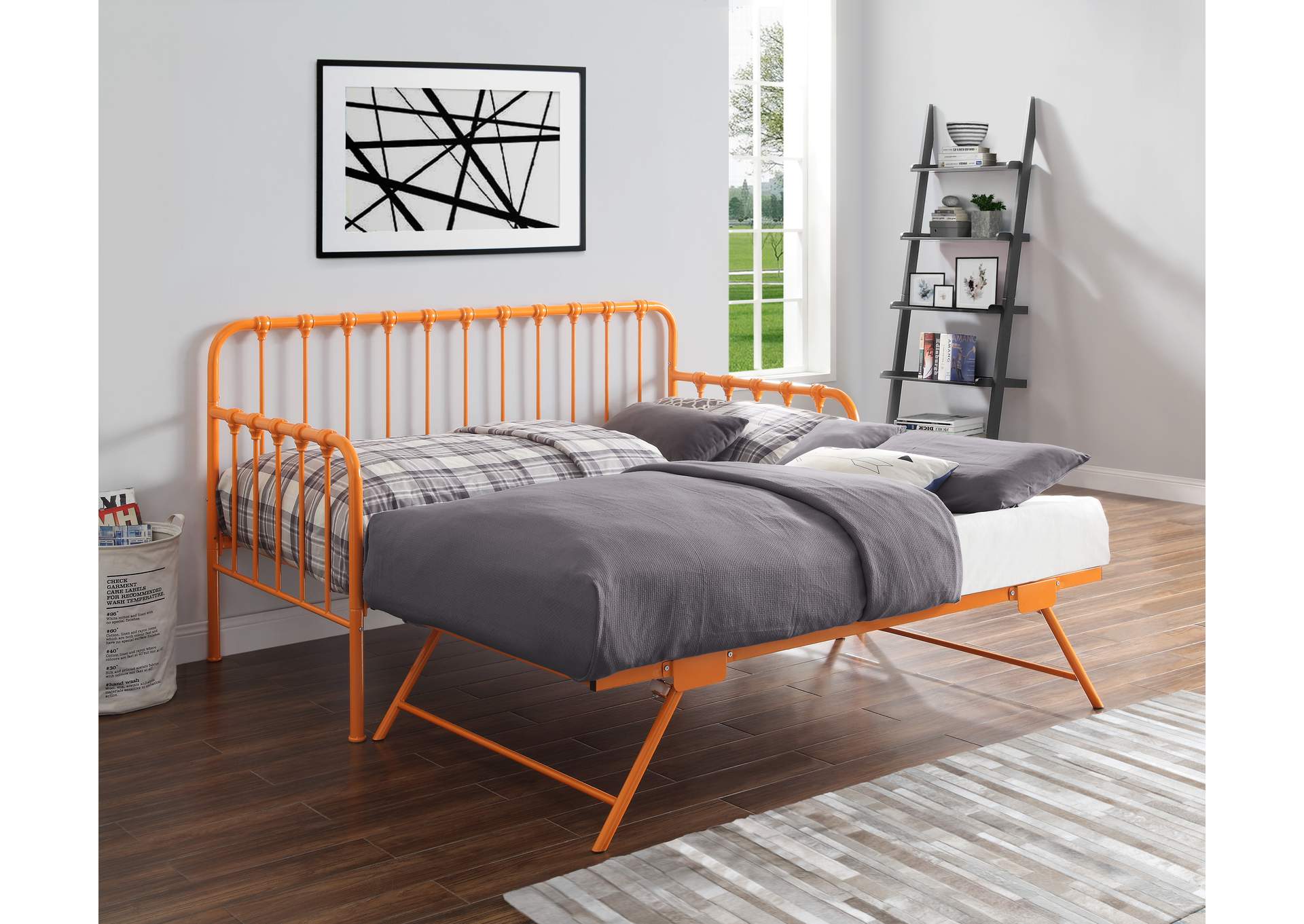 Constance Daybed with Lift-up Trundle image 1