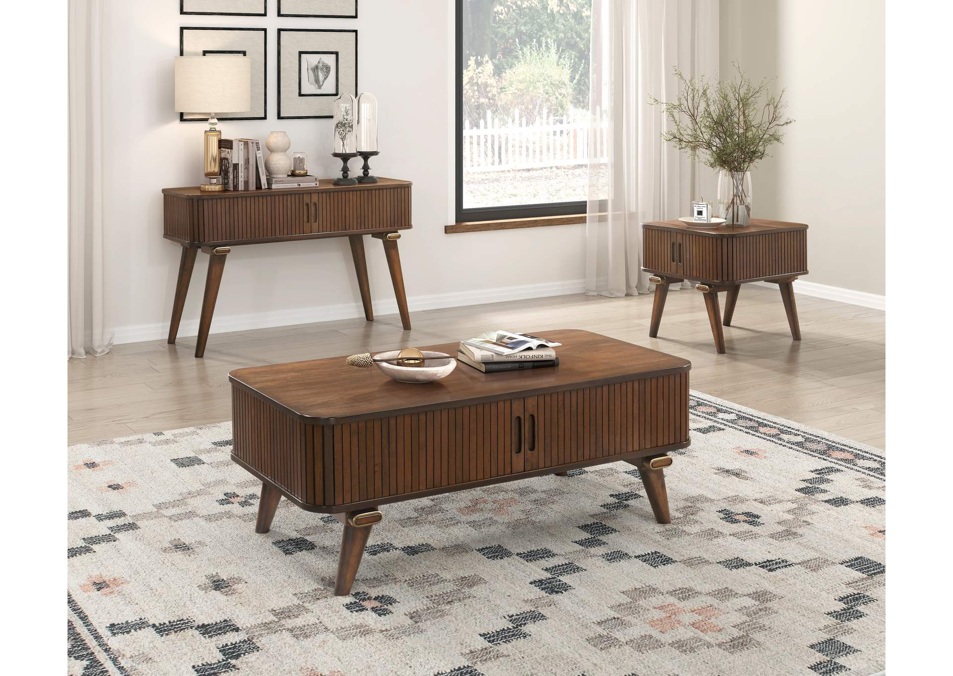 Monroe Cocktail Table image 5