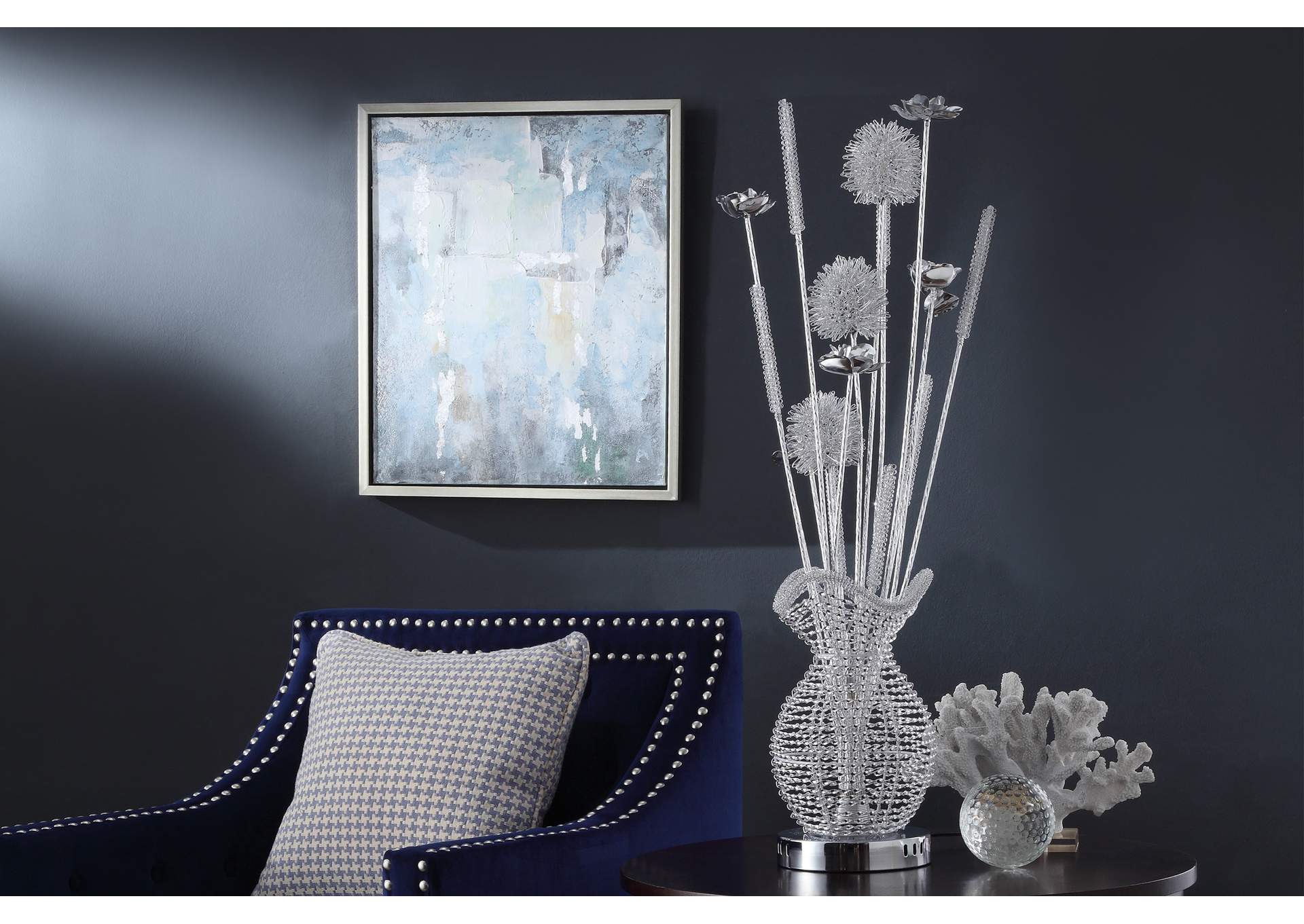 Bellflower Table Lamp image 3