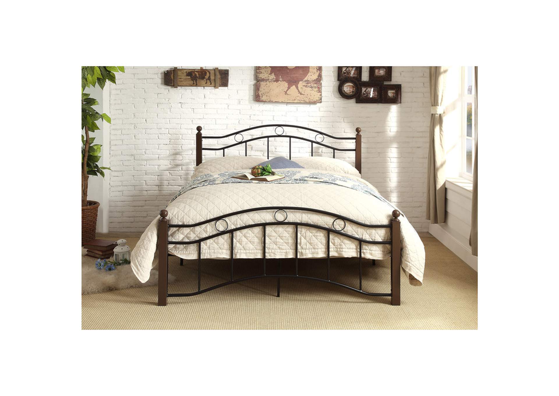 Averny Full Platform Bed image 4