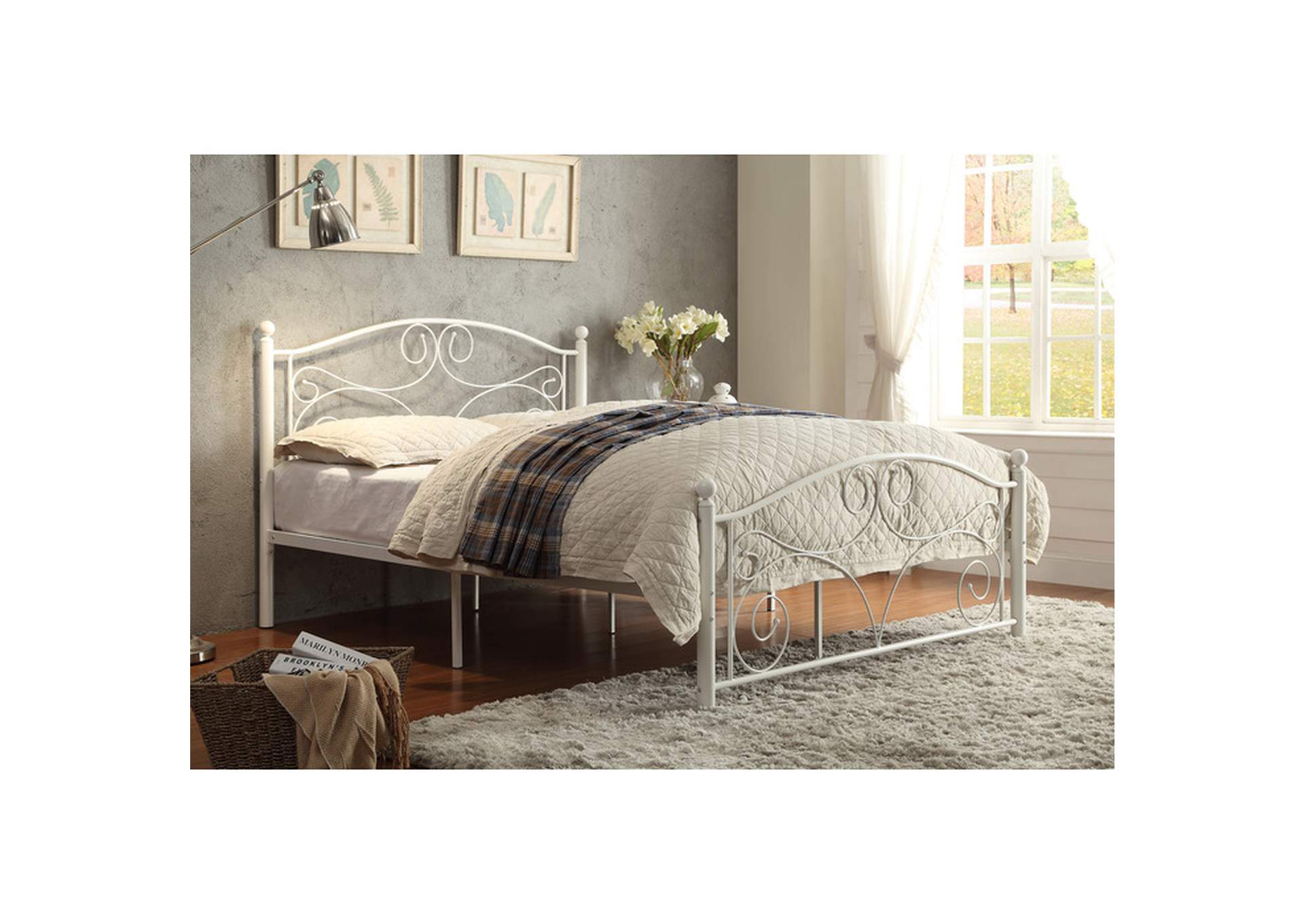 Pallina Full Platform Bed image 3