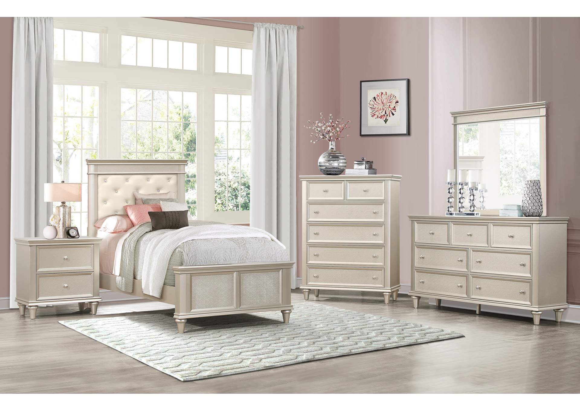 Celandine Mirror image 3