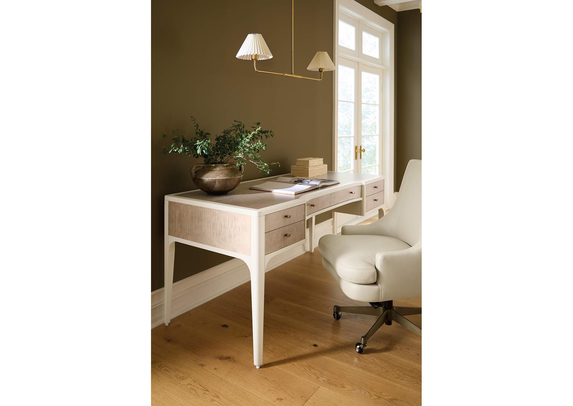 Hera Writing Desk image 10