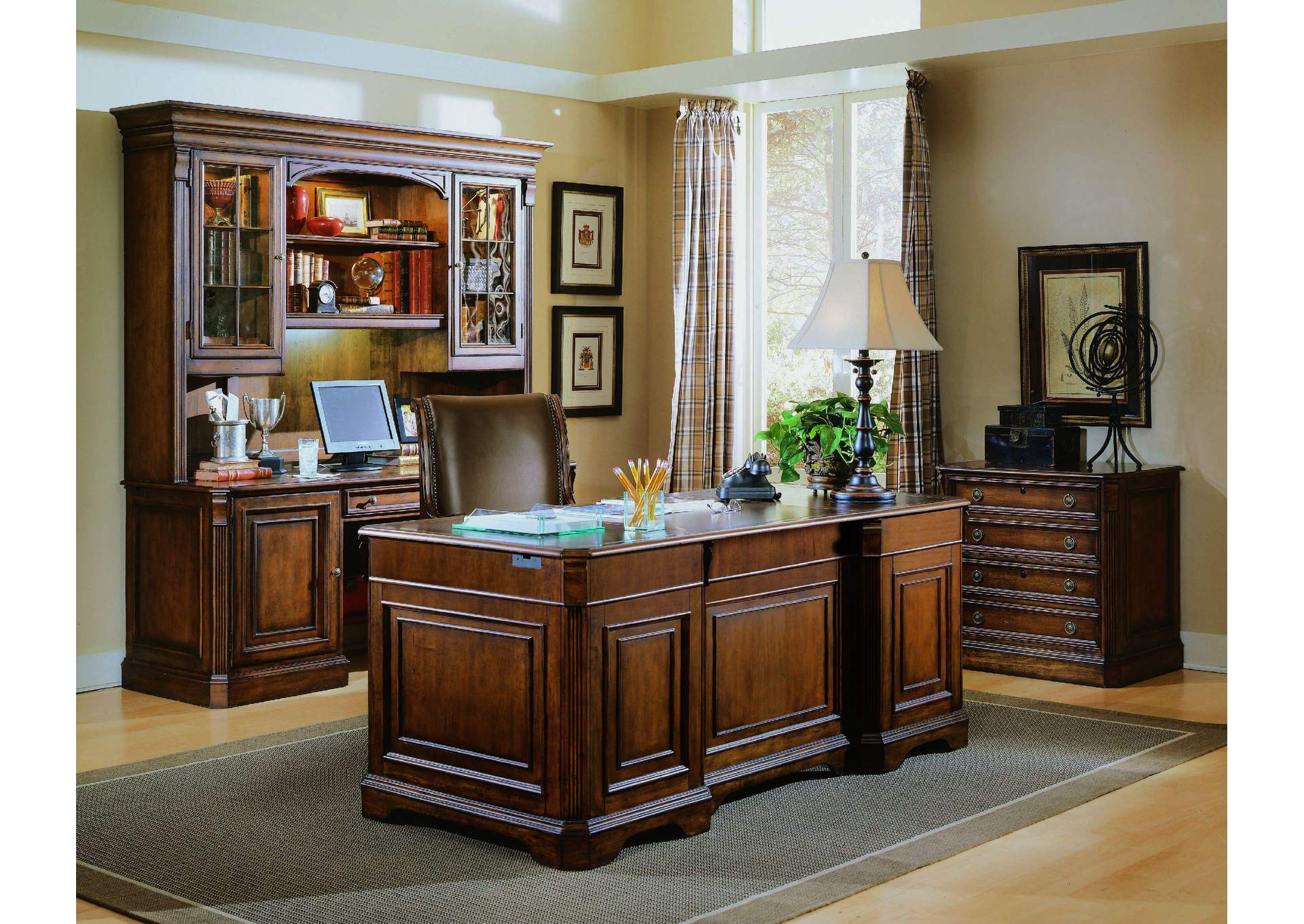 Brookhaven Desk Chair image 5