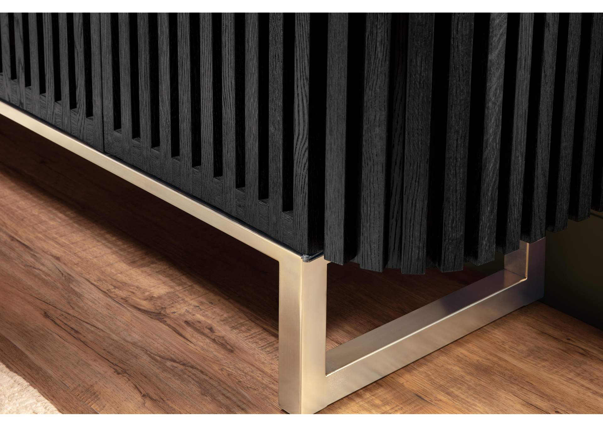 Commerce and Market Easton Entertainment Console image 9