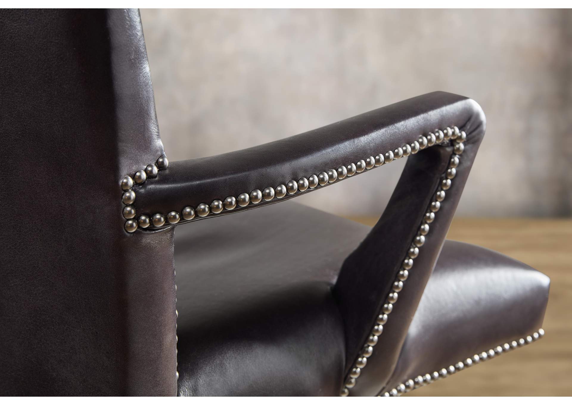 Phoenix Executive Swivel Tilt Chair image 7