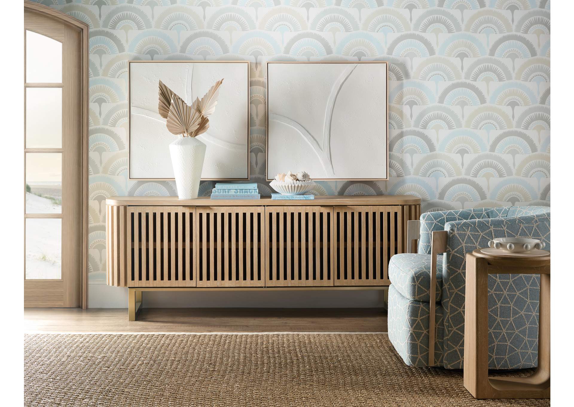 Commerce and Market Easton Entertainment Console image 9