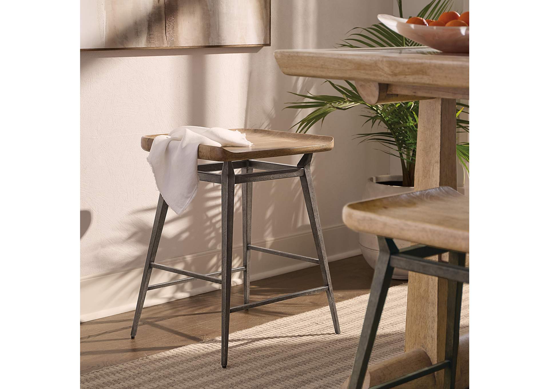 Vineyard Row Counter Chair image 5