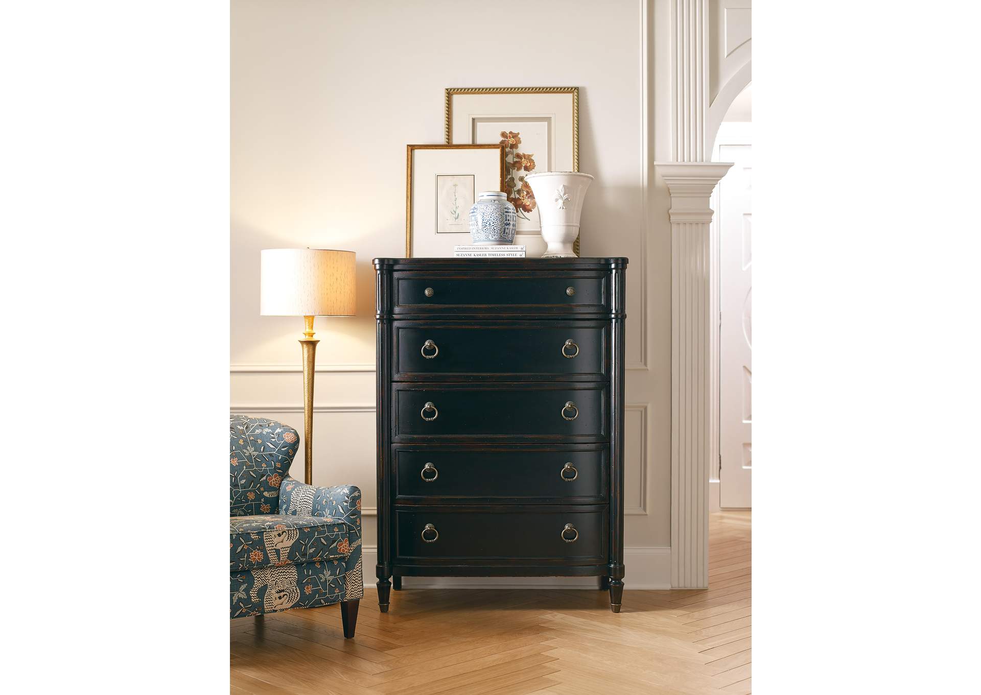Charleston Five - Drawer Chest image 6