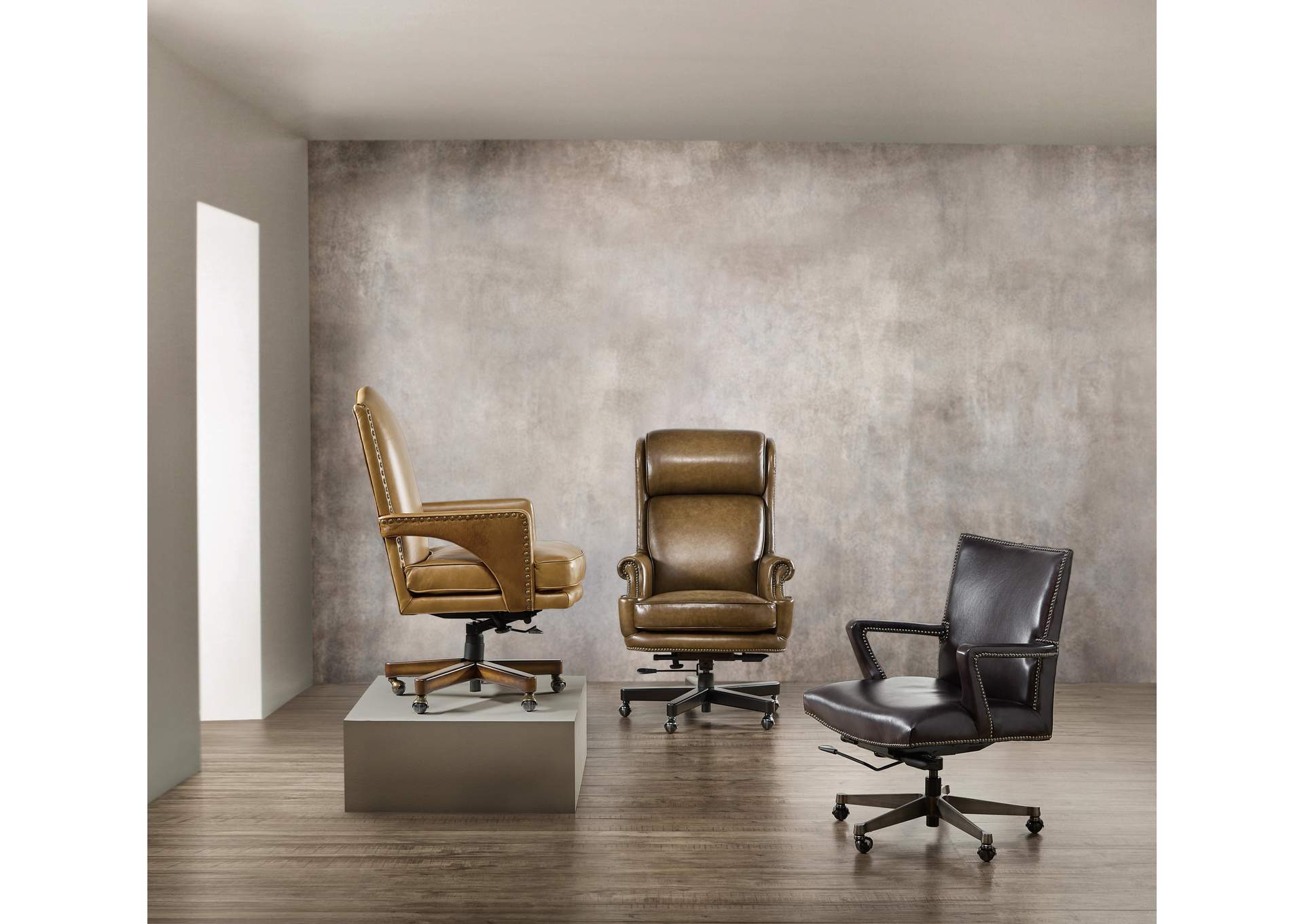 Rochelle Executive Swivel Tilt Chair image 8